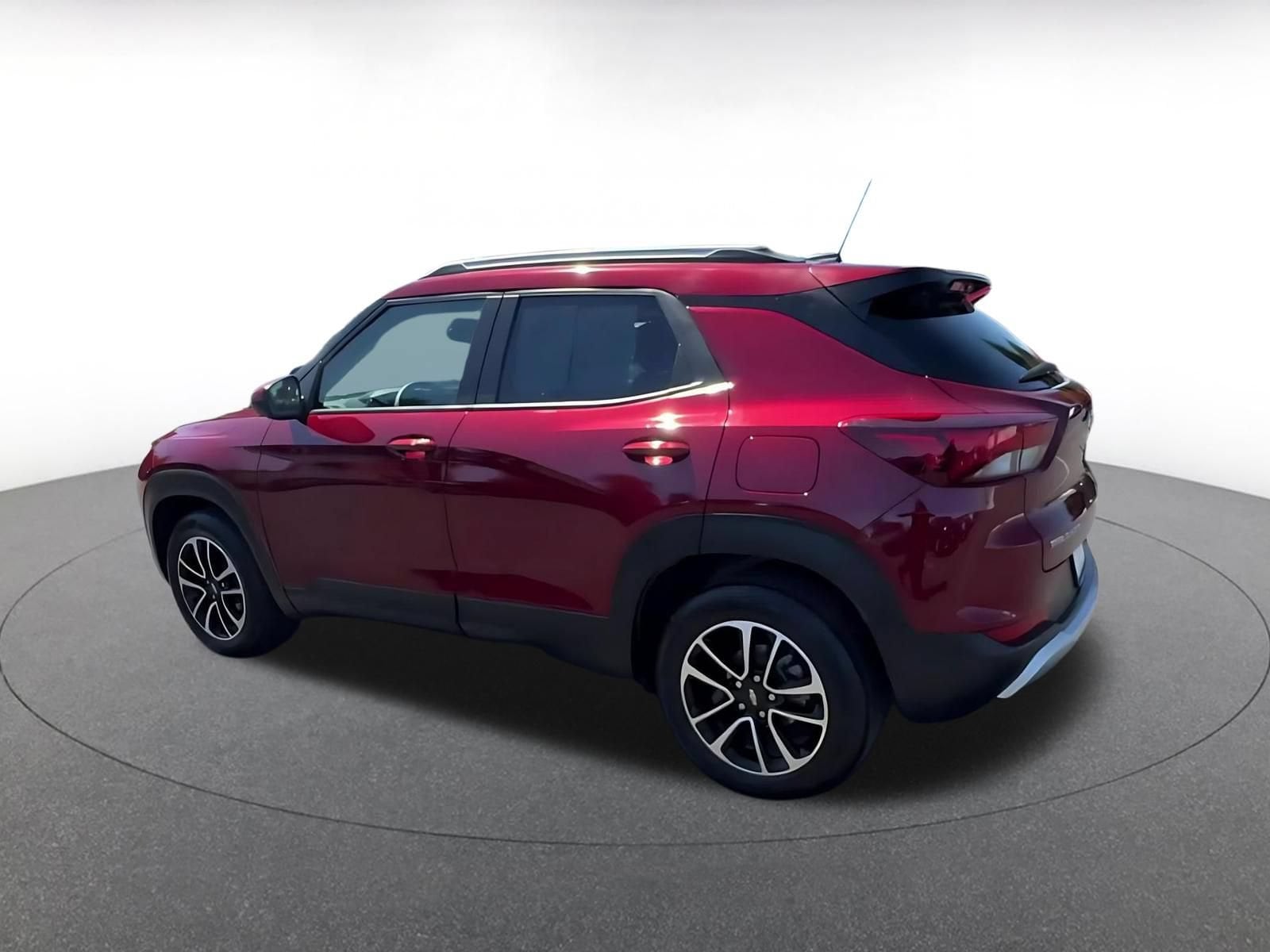 Thumbnail: 2025 Chevrolet TrailBlazer - 10