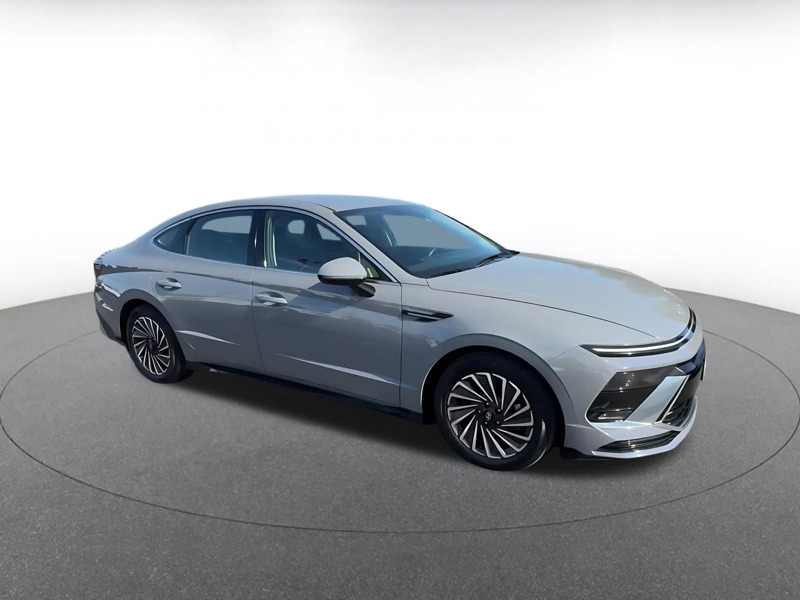 Thumbnail: 2025 Hyundai Sonata - 2