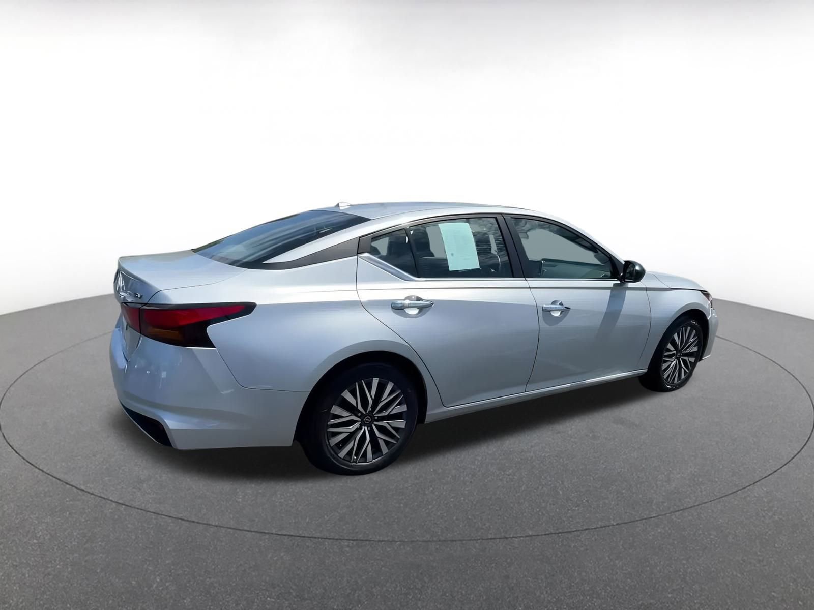 Thumbnail: 2024 Nissan Altima - 15