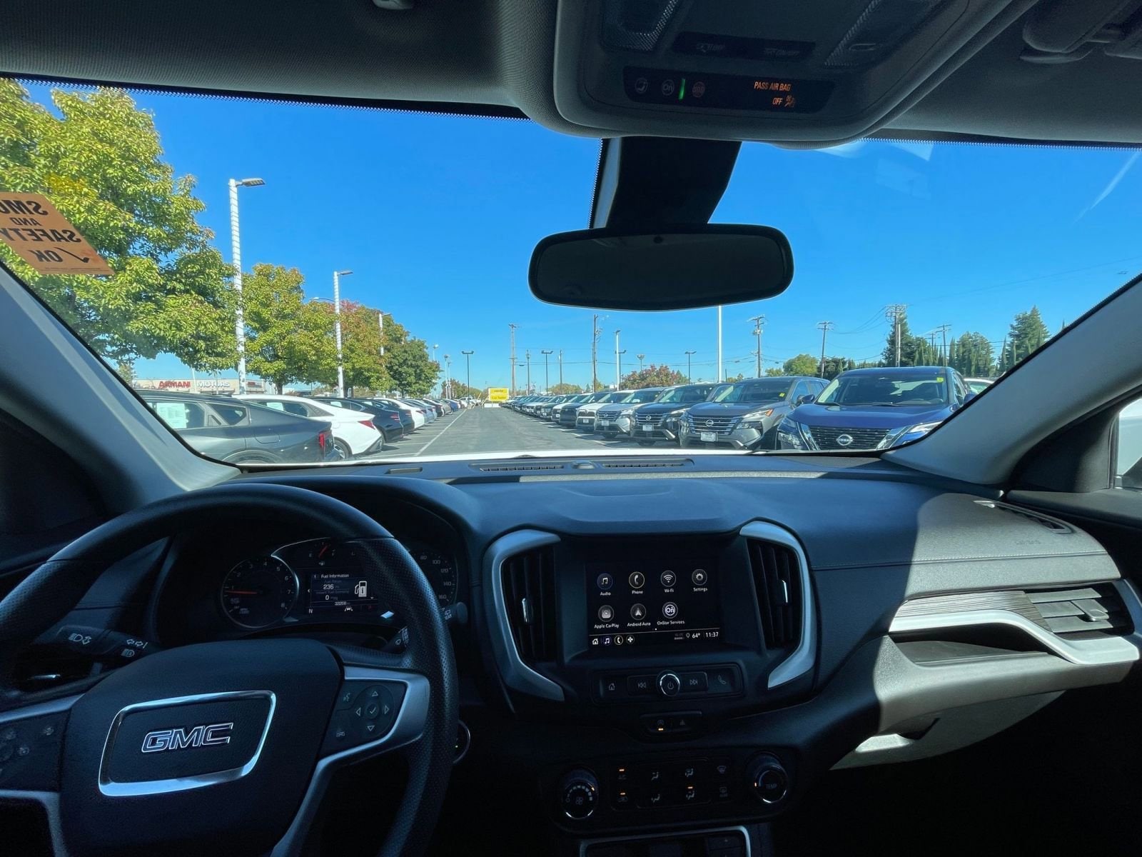 Thumbnail: 2025 Nissan Sentra - 31