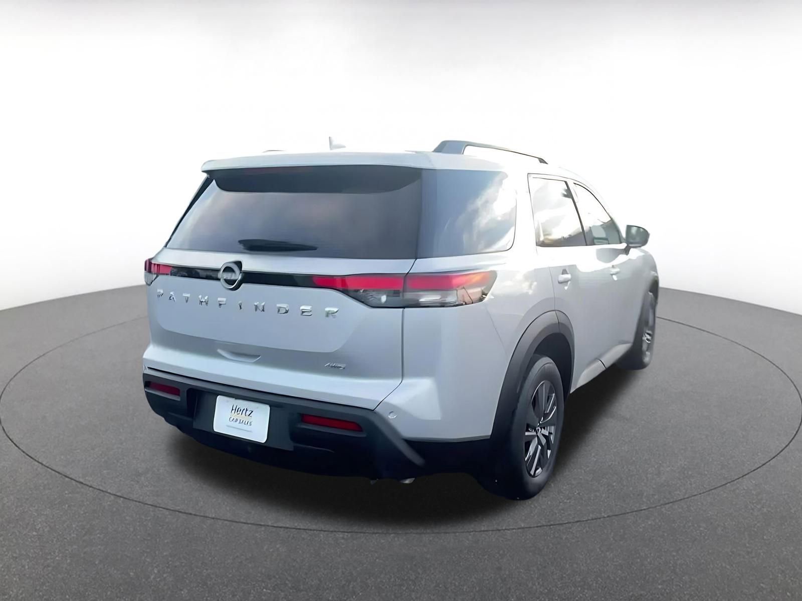 Thumbnail: 2025 Nissan Pathfinder - 14