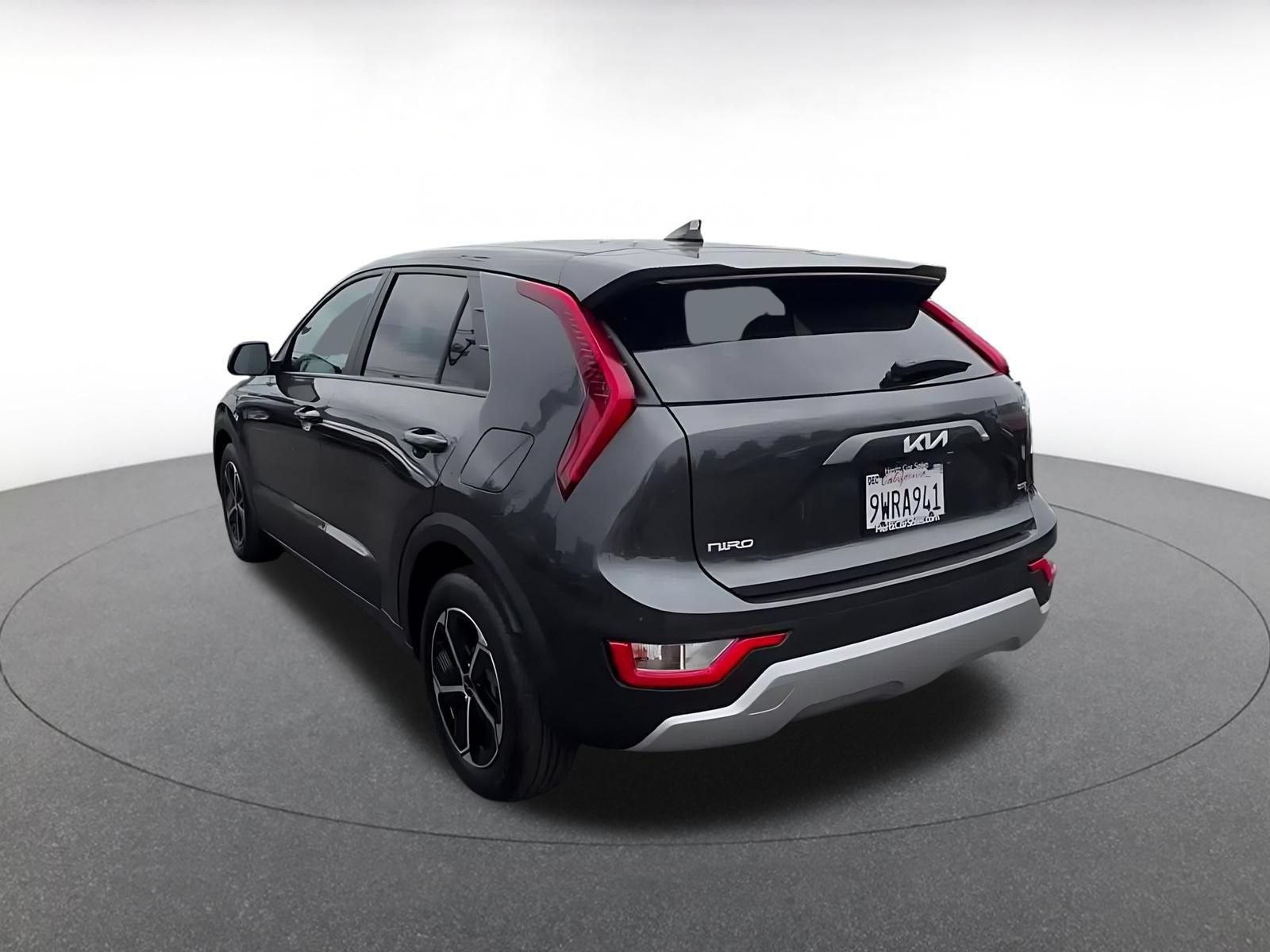 Thumbnail: 2026 Kia Niro - 11