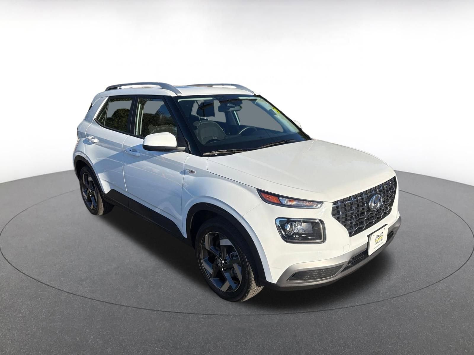 Thumbnail: 2025 Hyundai Venue - 1