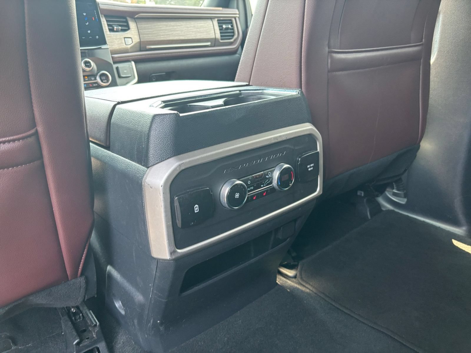 Thumbnail: 2024 Ford Expedition MAX - 25
