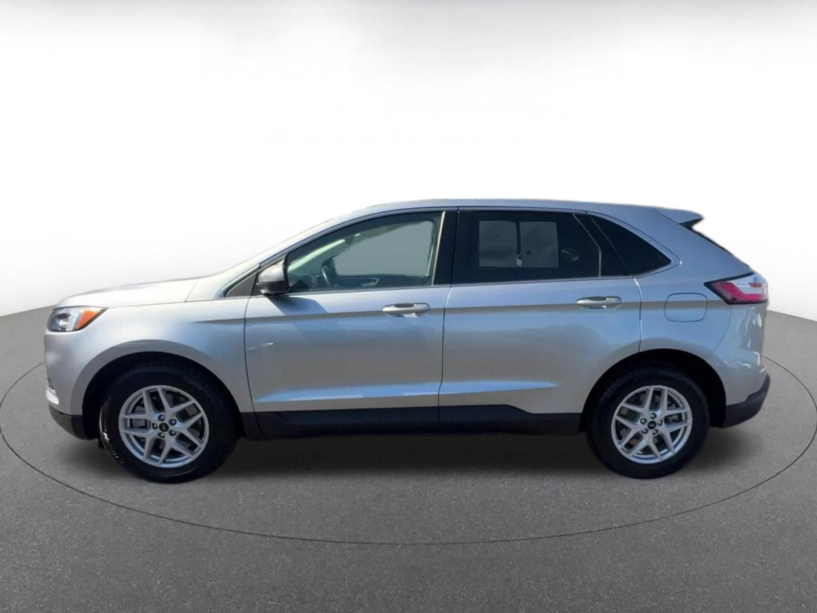 Thumbnail: 2024 Ford Edge - 9