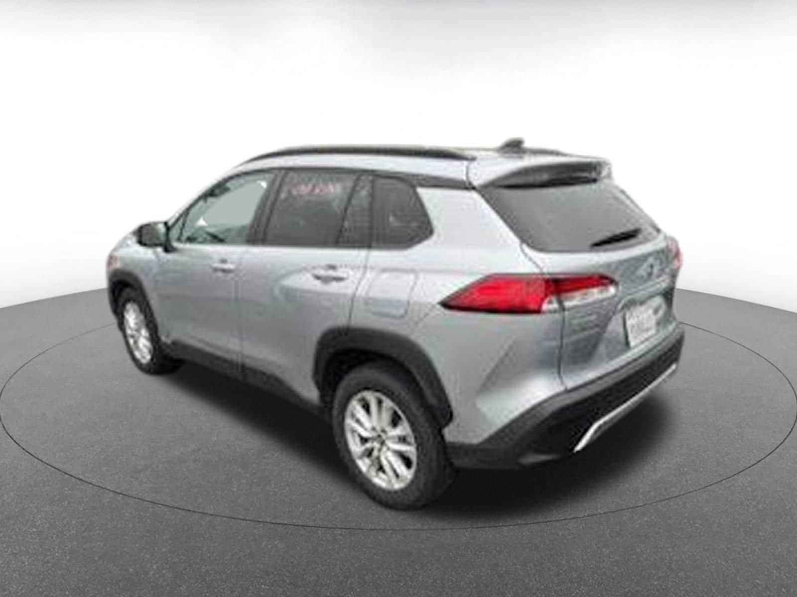 Thumbnail: 2025 Toyota Corolla Cross - 3