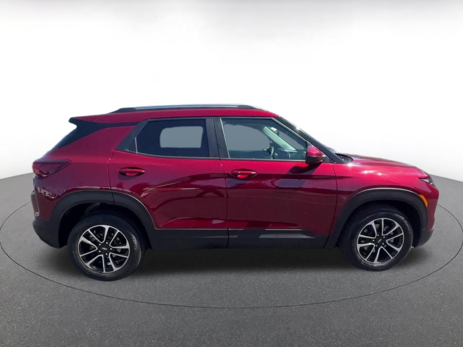 Thumbnail: 2025 Chevrolet TrailBlazer - 13