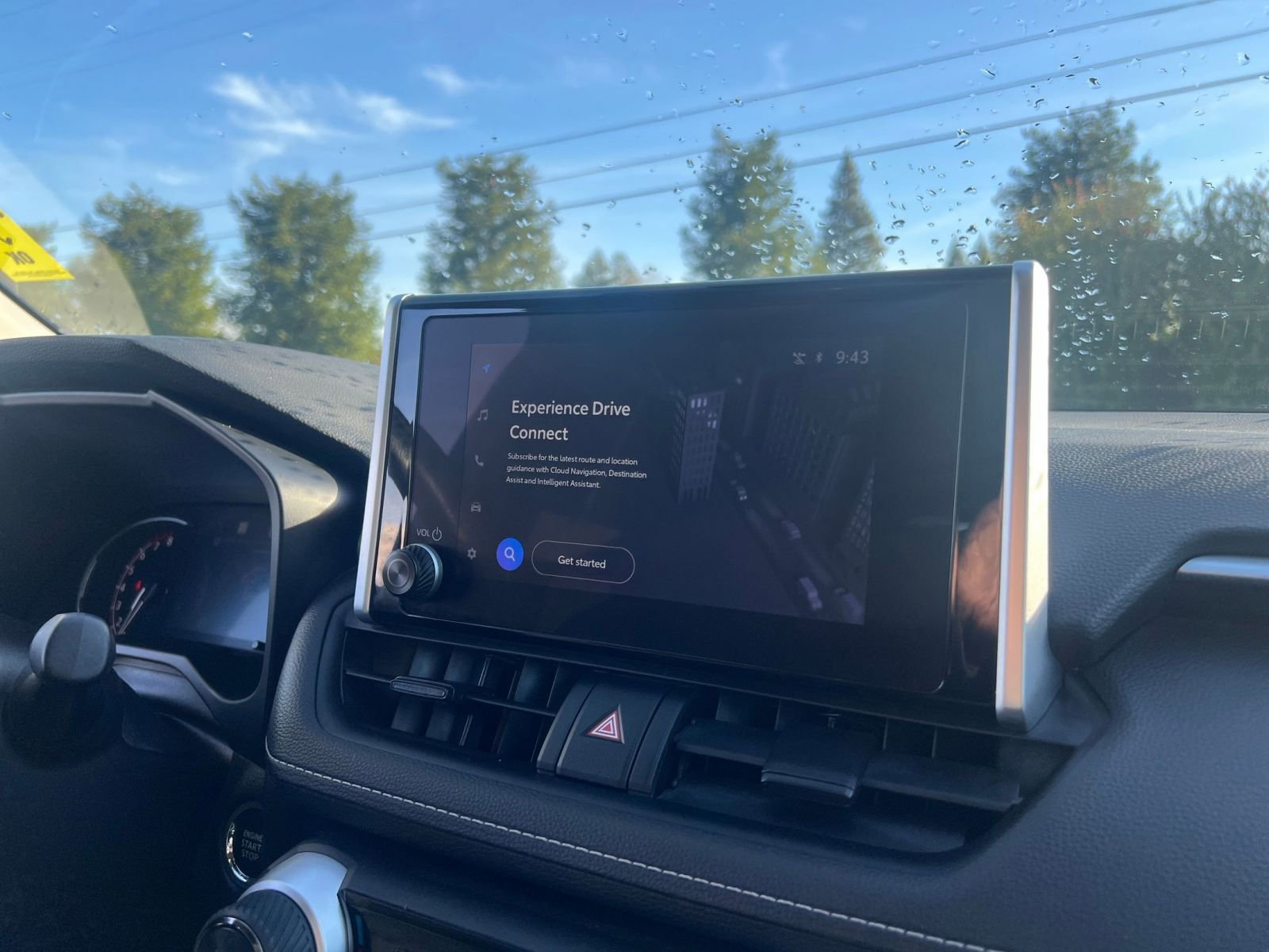 Thumbnail: 2025 Toyota RAV4 - 21