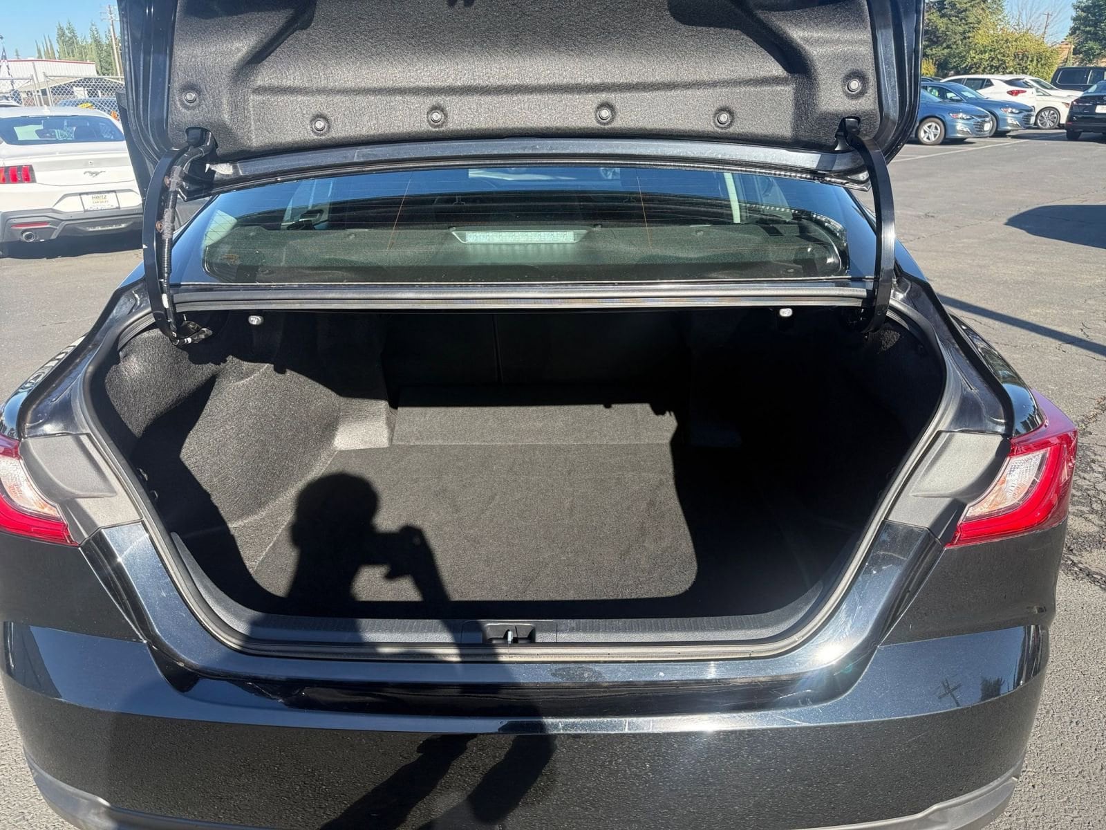 Thumbnail: 2025 Toyota Camry - 29