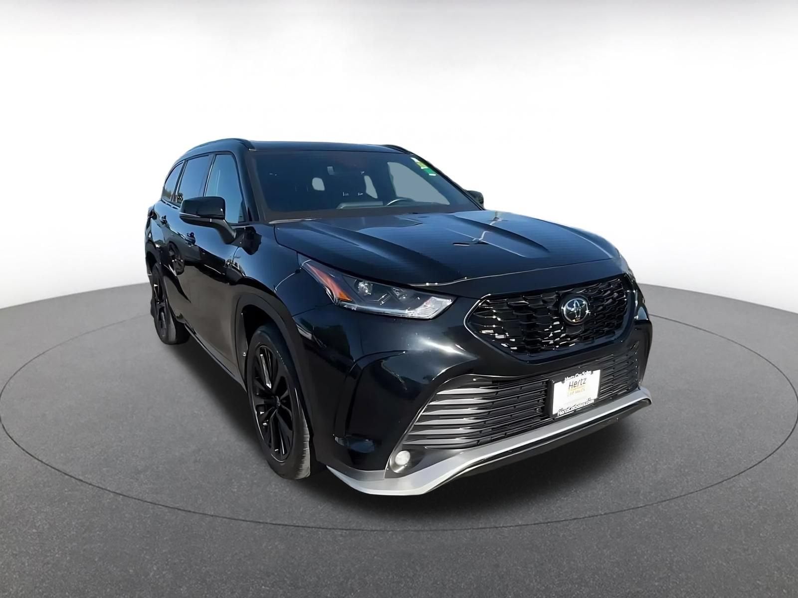 Thumbnail: 2025 Toyota Highlander - 3