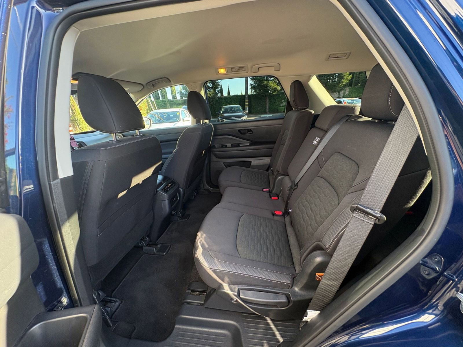 Thumbnail: 2025 Nissan Pathfinder - 28