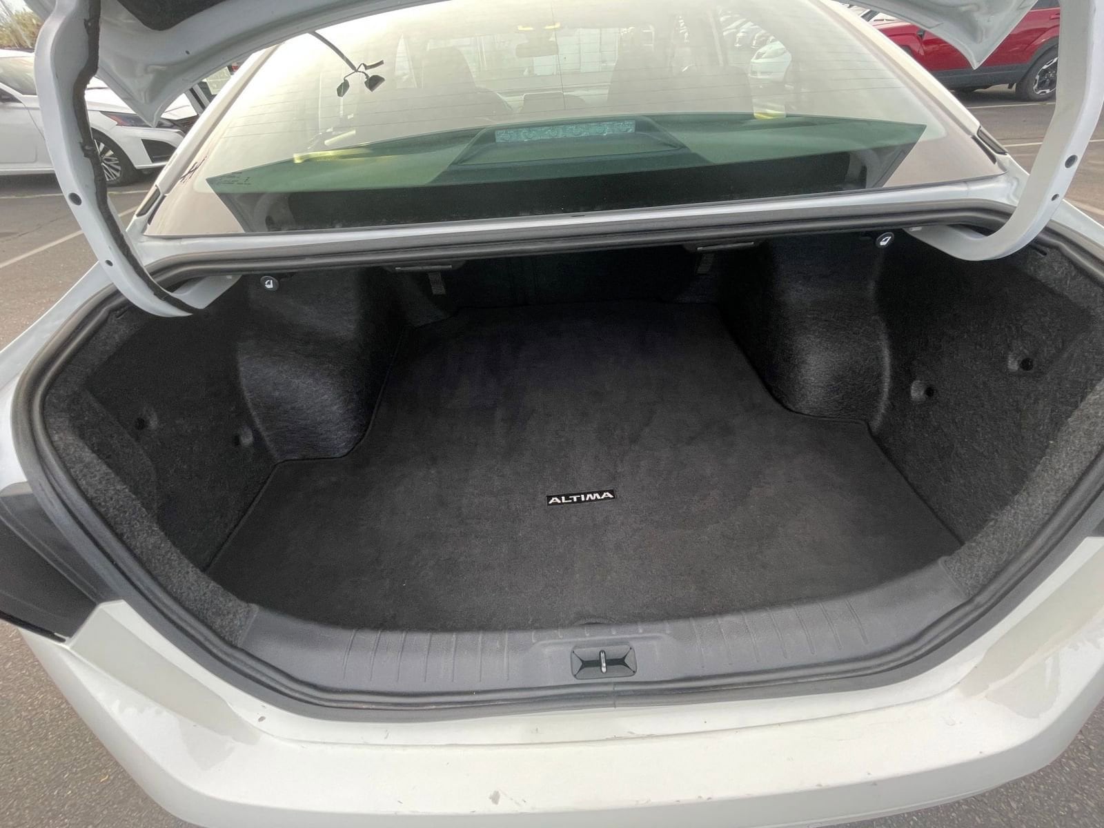 Thumbnail: 2025 Nissan Altima - 25