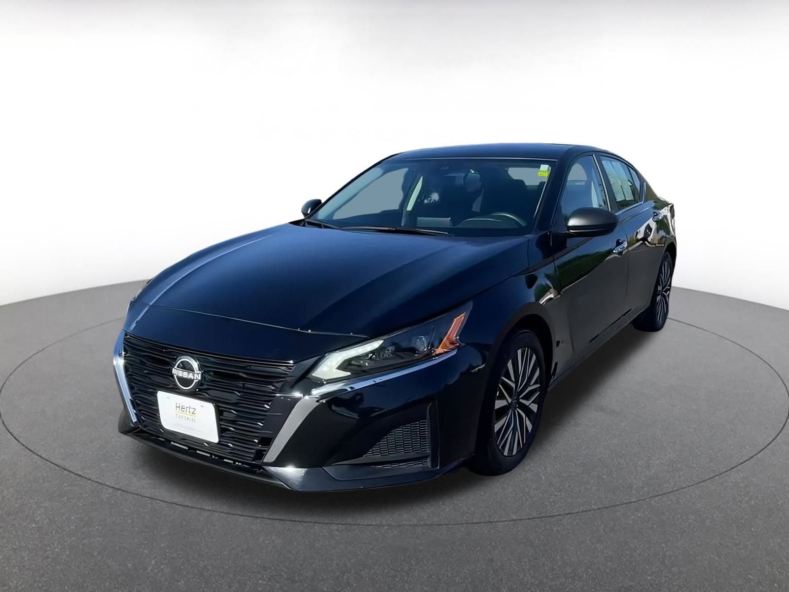Thumbnail: 2024 Nissan Altima - 7