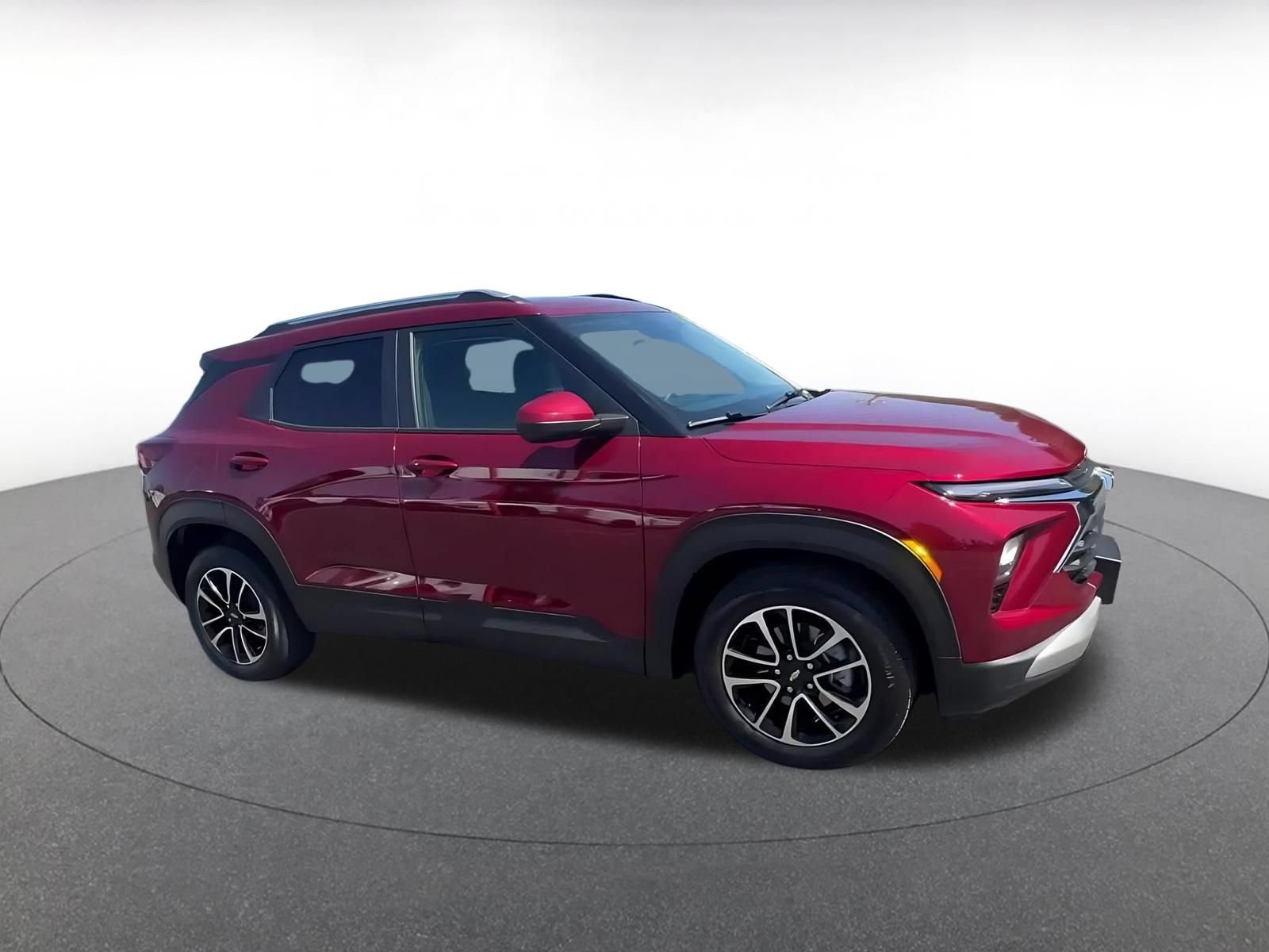 Thumbnail: 2025 Chevrolet TrailBlazer - 2