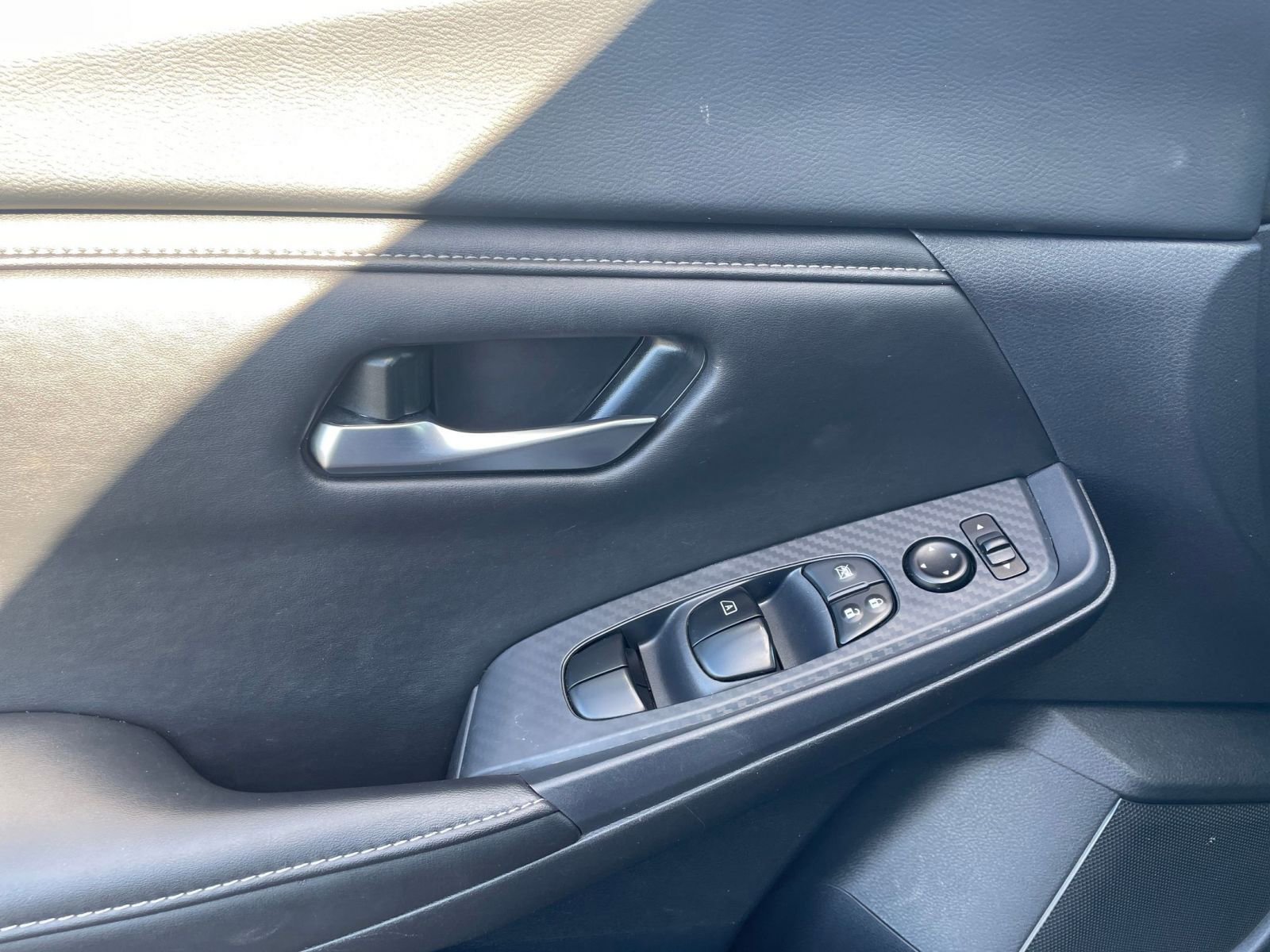 Thumbnail: 2025 Nissan Sentra - 18