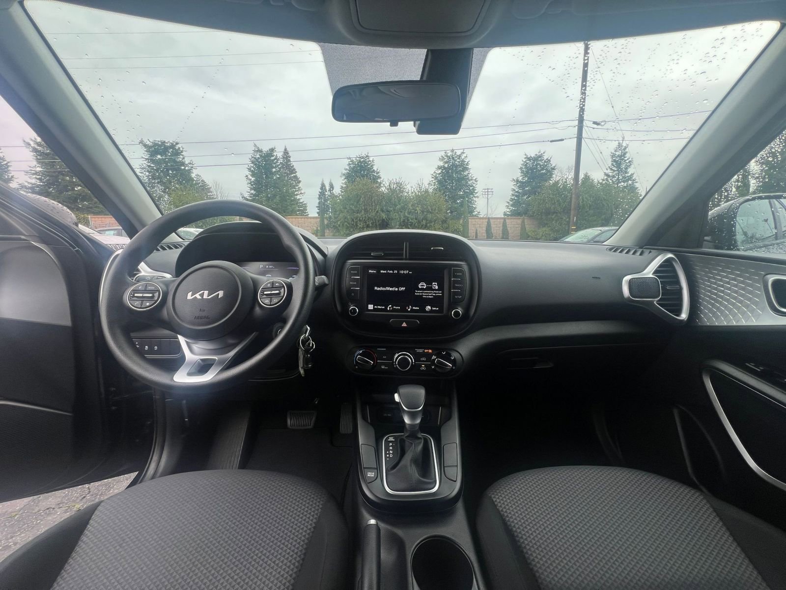 Thumbnail: 2025 Kia Soul - 28