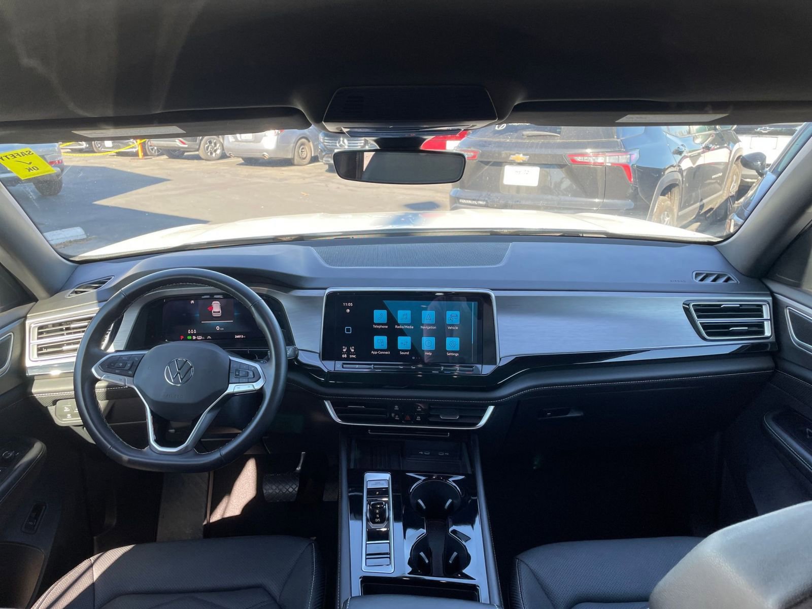 Thumbnail: 2025 Volkswagen Atlas - 34