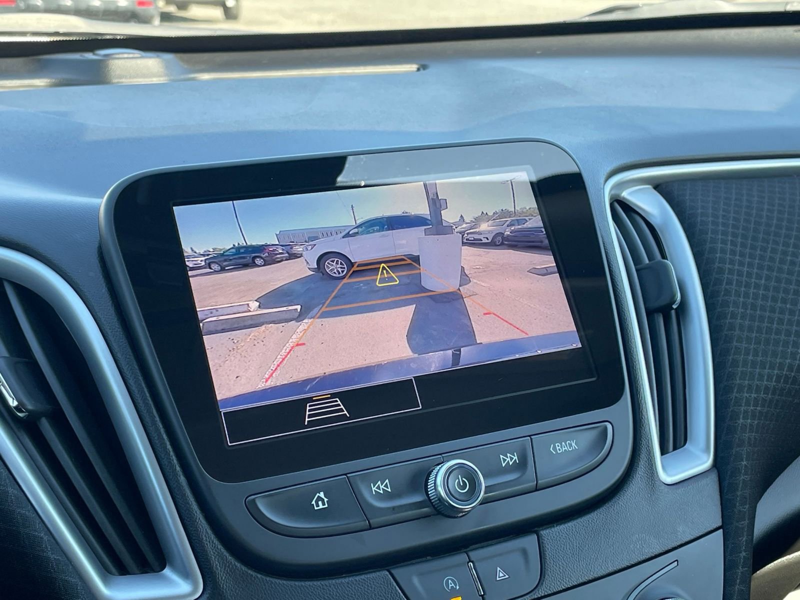 Thumbnail: 2024 Chevrolet Malibu - 17