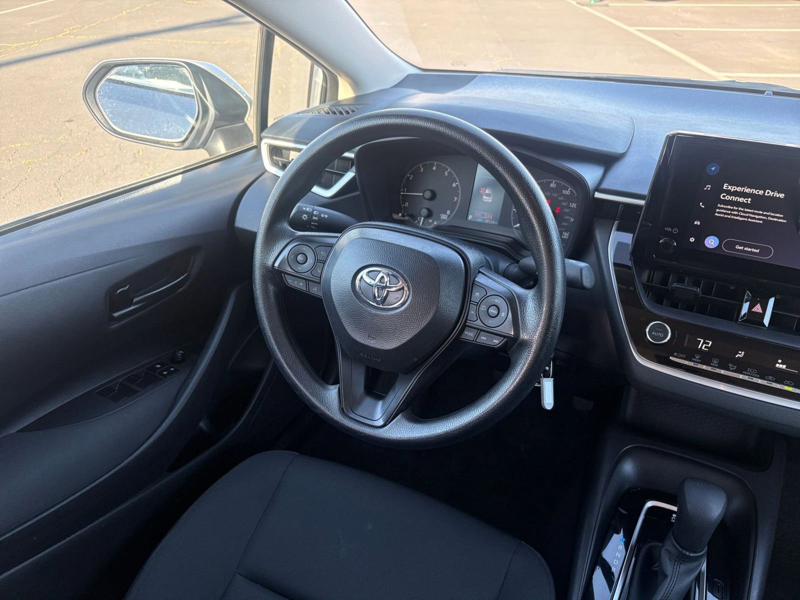 Thumbnail: 2025 Toyota Corolla - 33