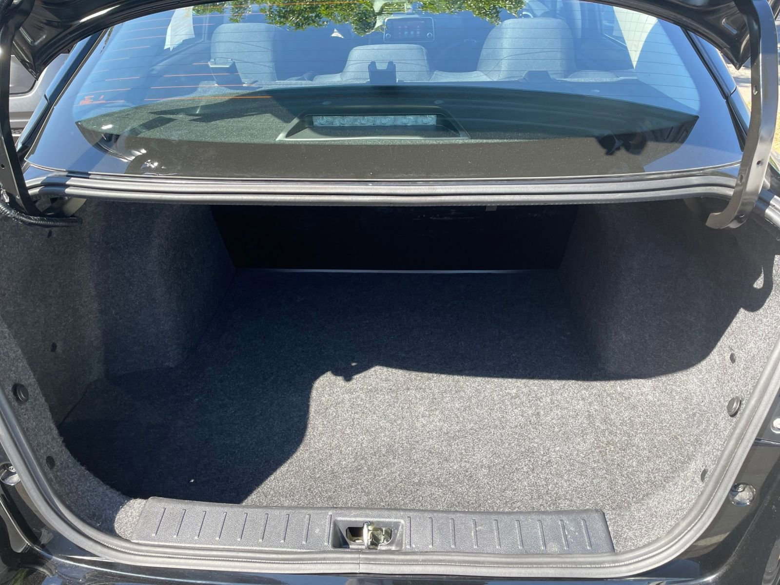 2024 Nissan Versa S 29