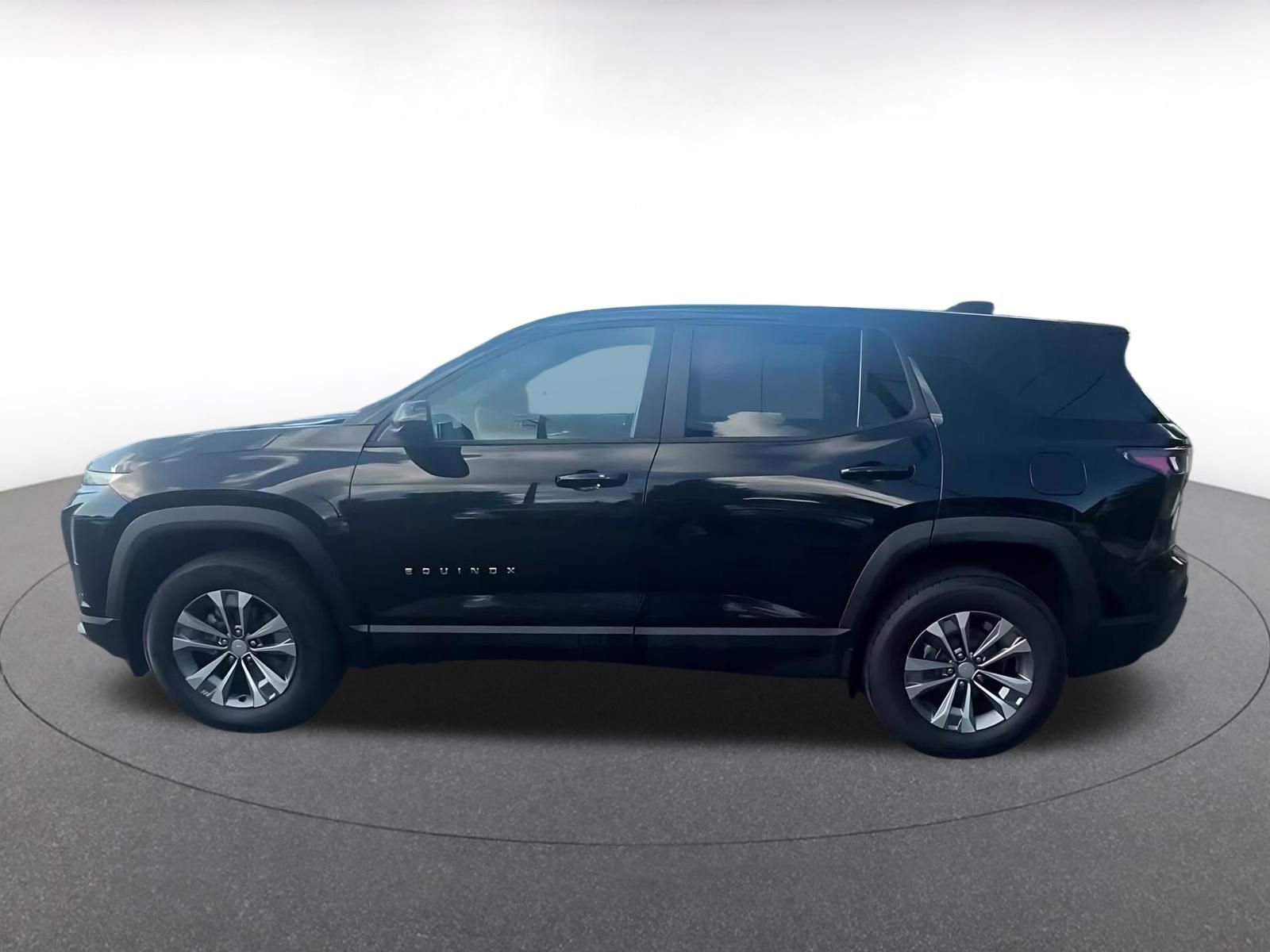 Thumbnail: 2025 Chevrolet Equinox - 9