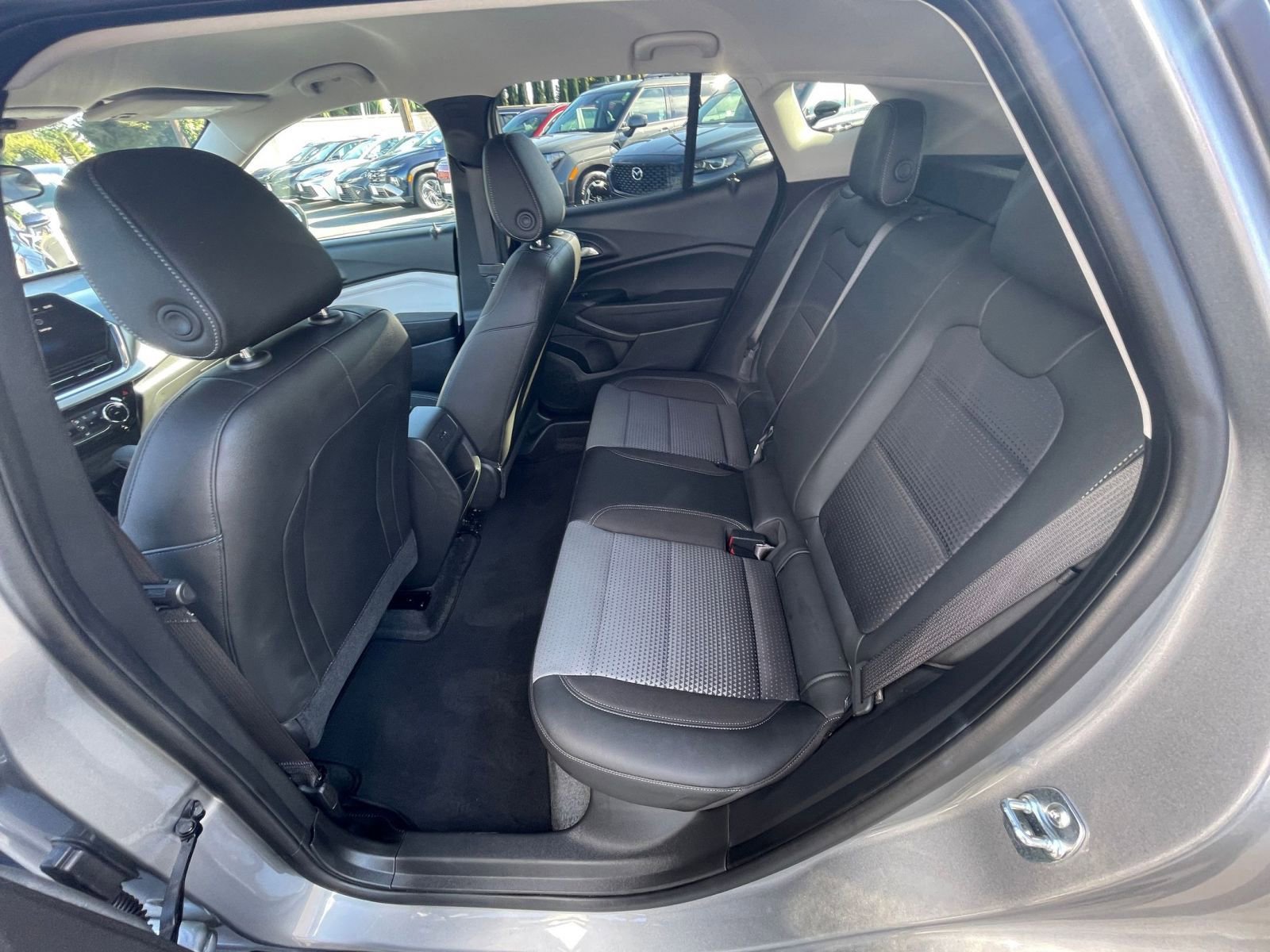 Thumbnail: 2025 Chevrolet Trax - 24