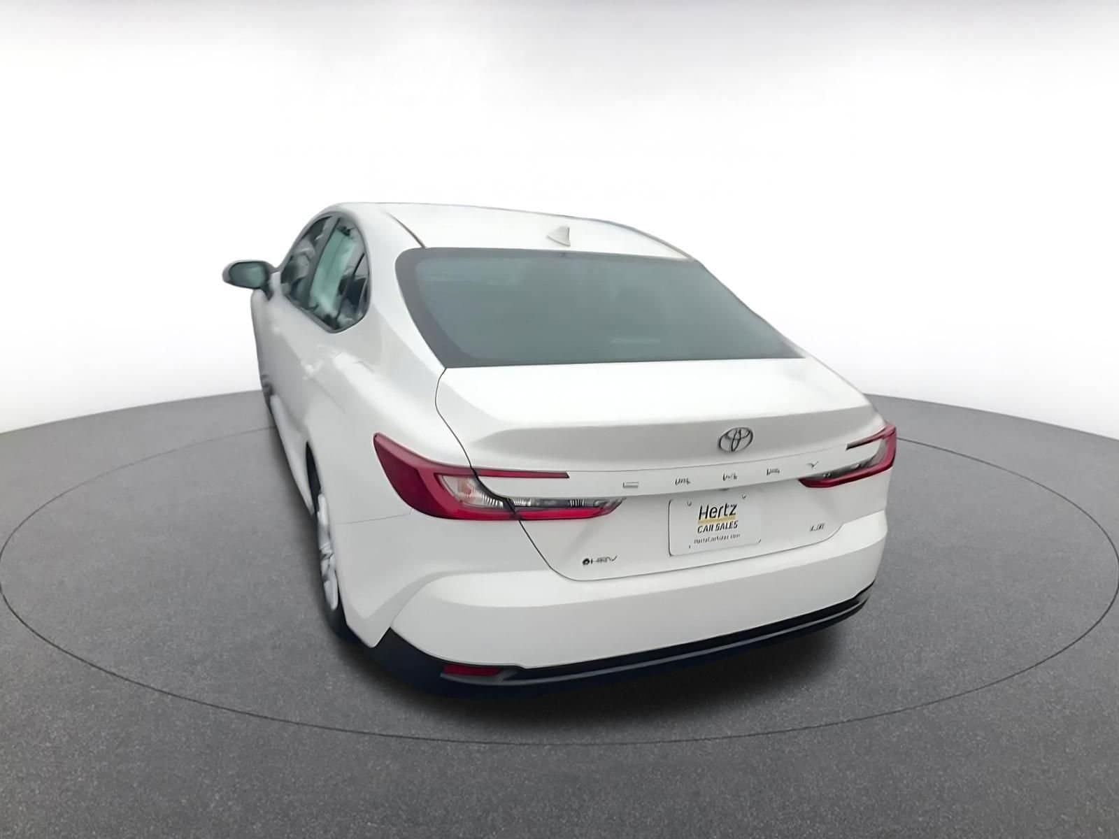 Thumbnail: 2025 Toyota Camry - 11