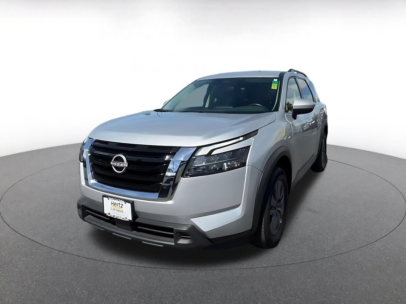 Thumbnail: 2025 Nissan Pathfinder - 5