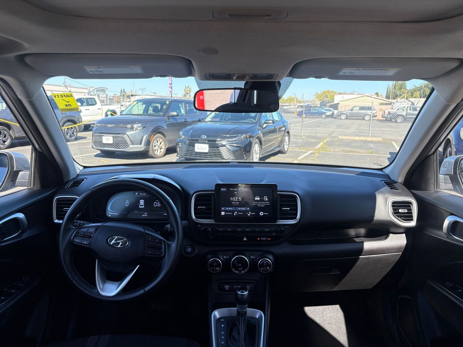 Thumbnail: 2025 Hyundai Venue - 33