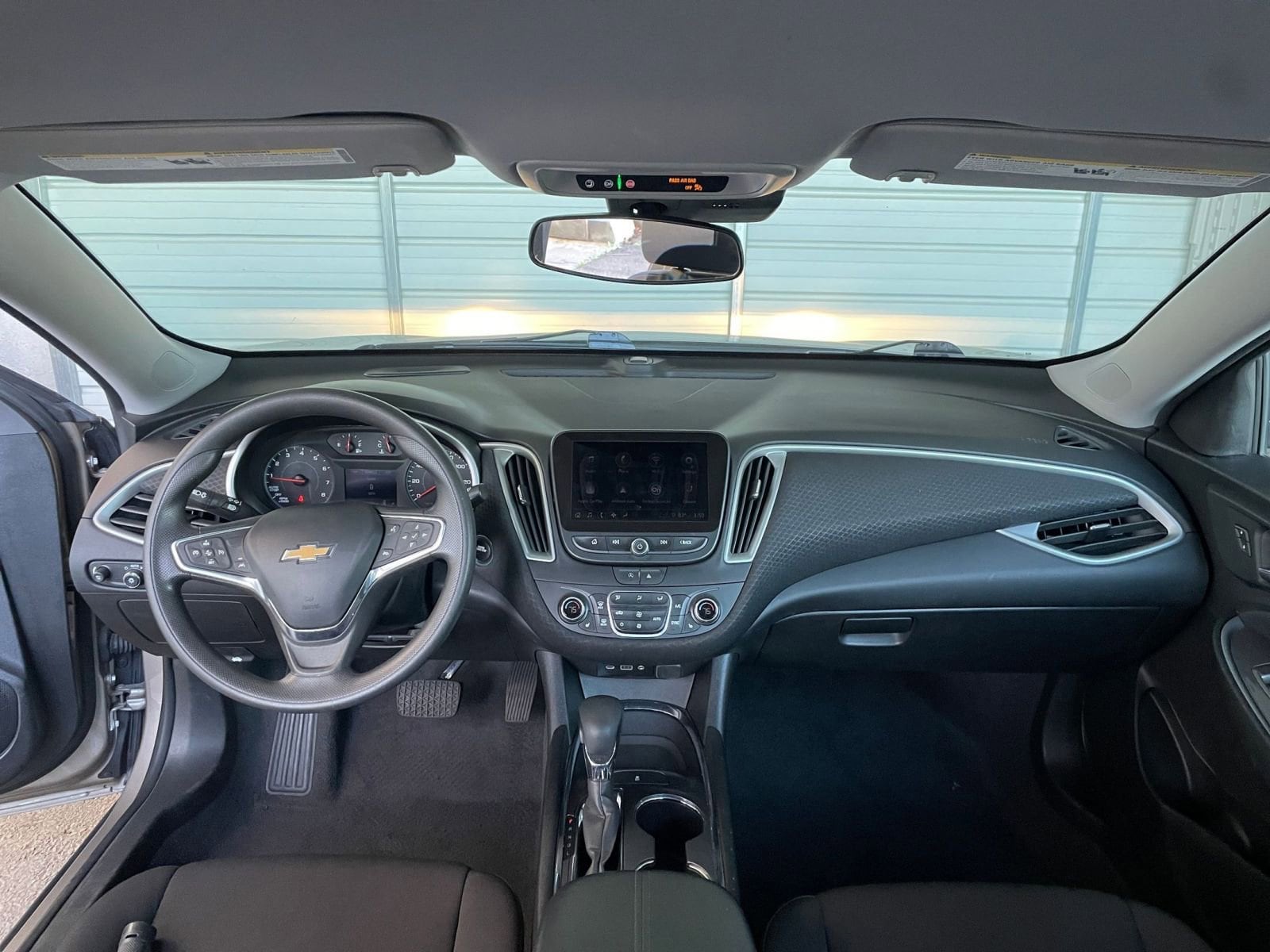 Thumbnail: 2023 Chevrolet Malibu - 33