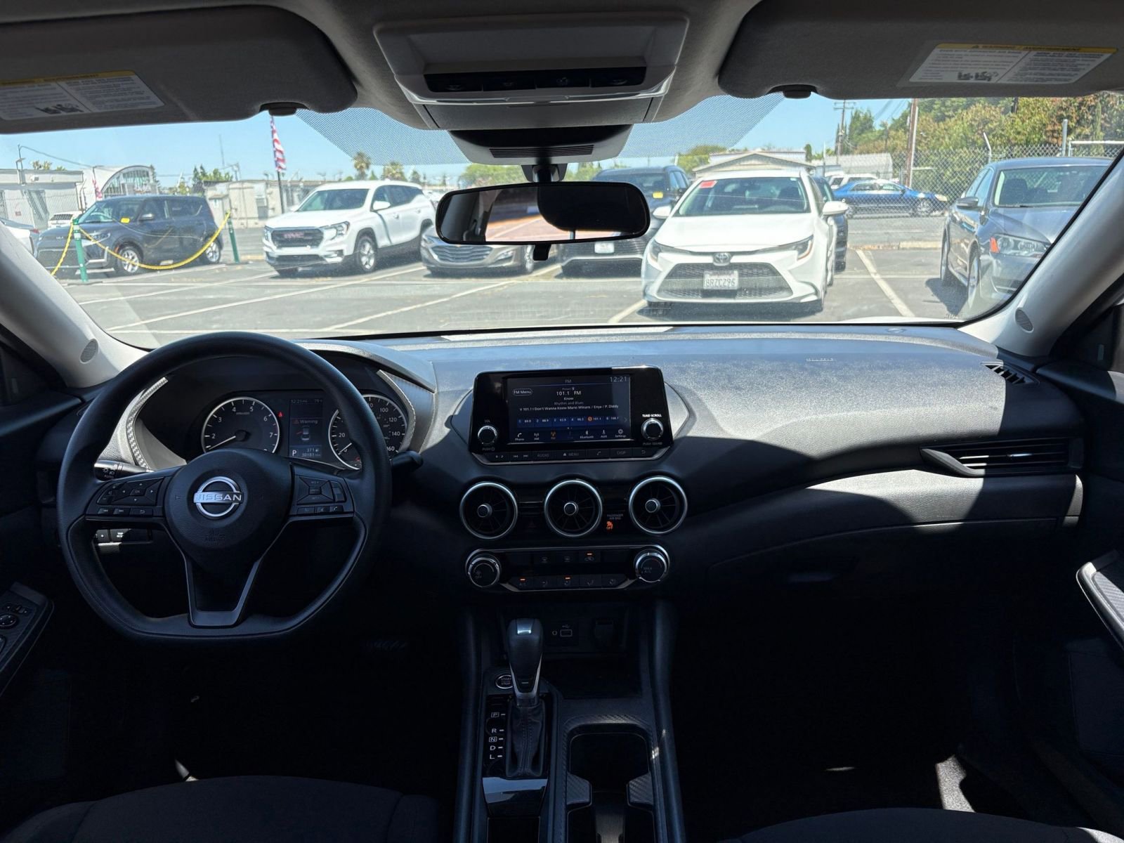 Thumbnail: 2025 Nissan Sentra - 31
