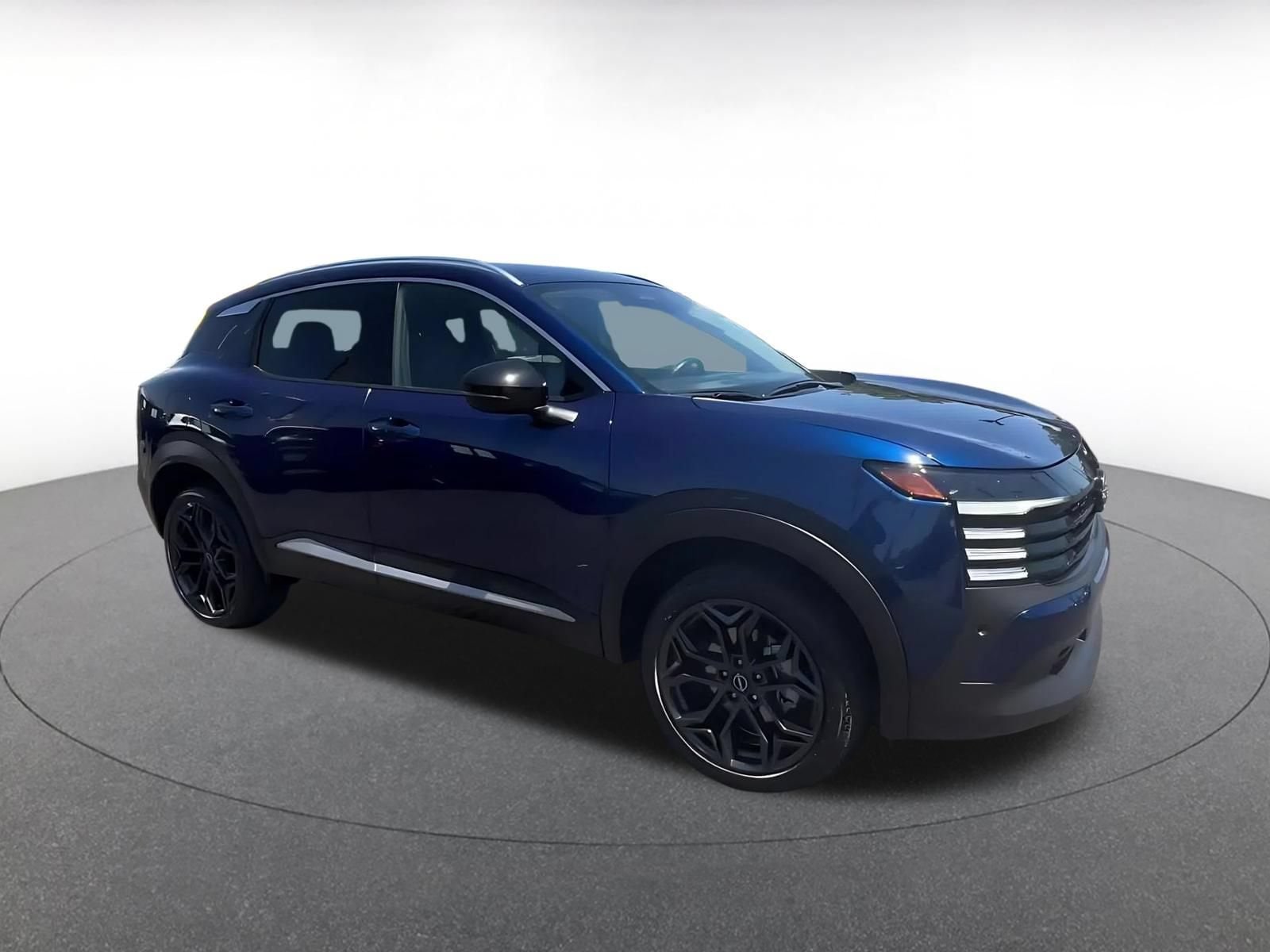 Thumbnail: 2026 Nissan Kicks - 2