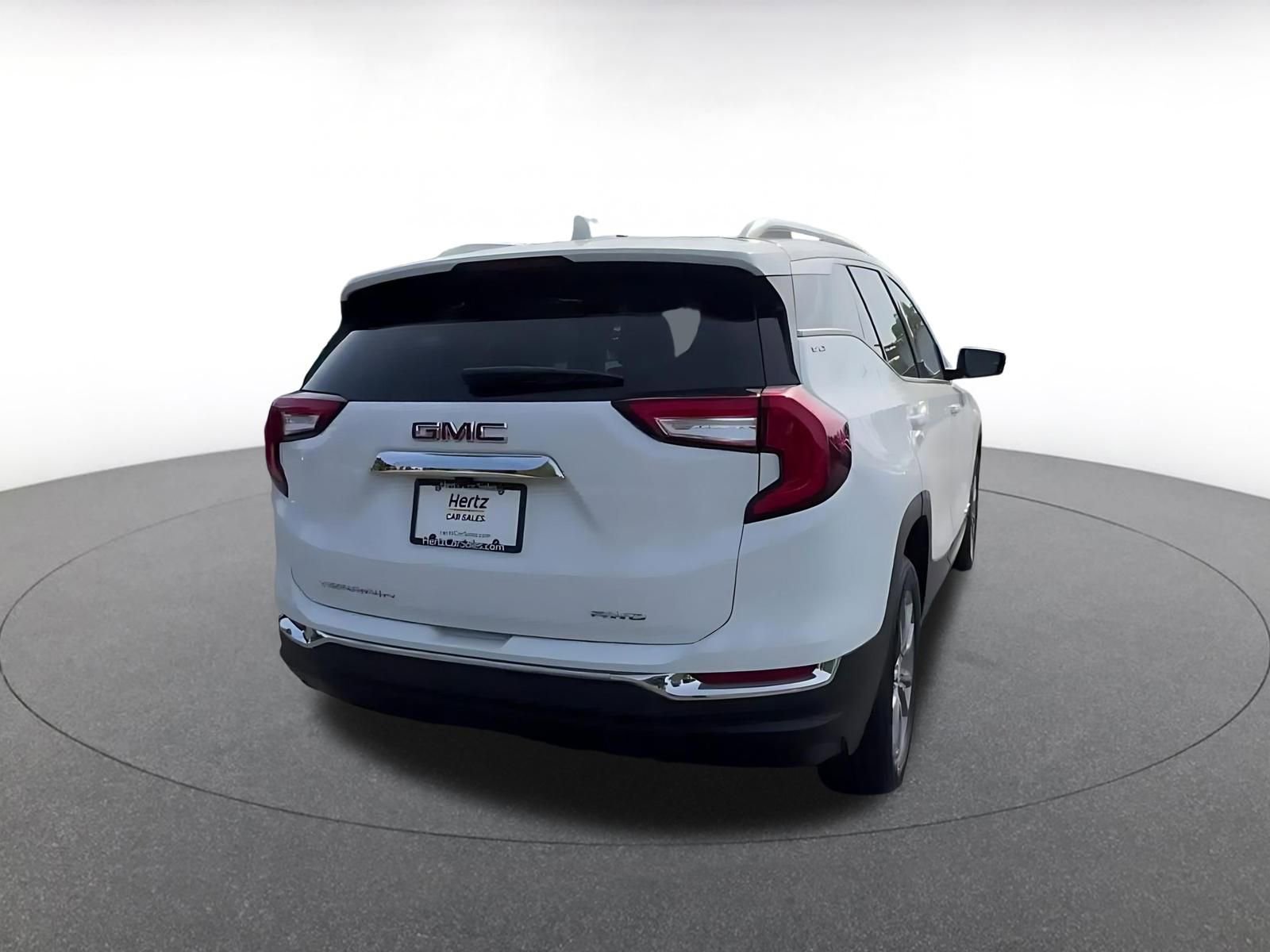Thumbnail: 2024 GMC Terrain - 14
