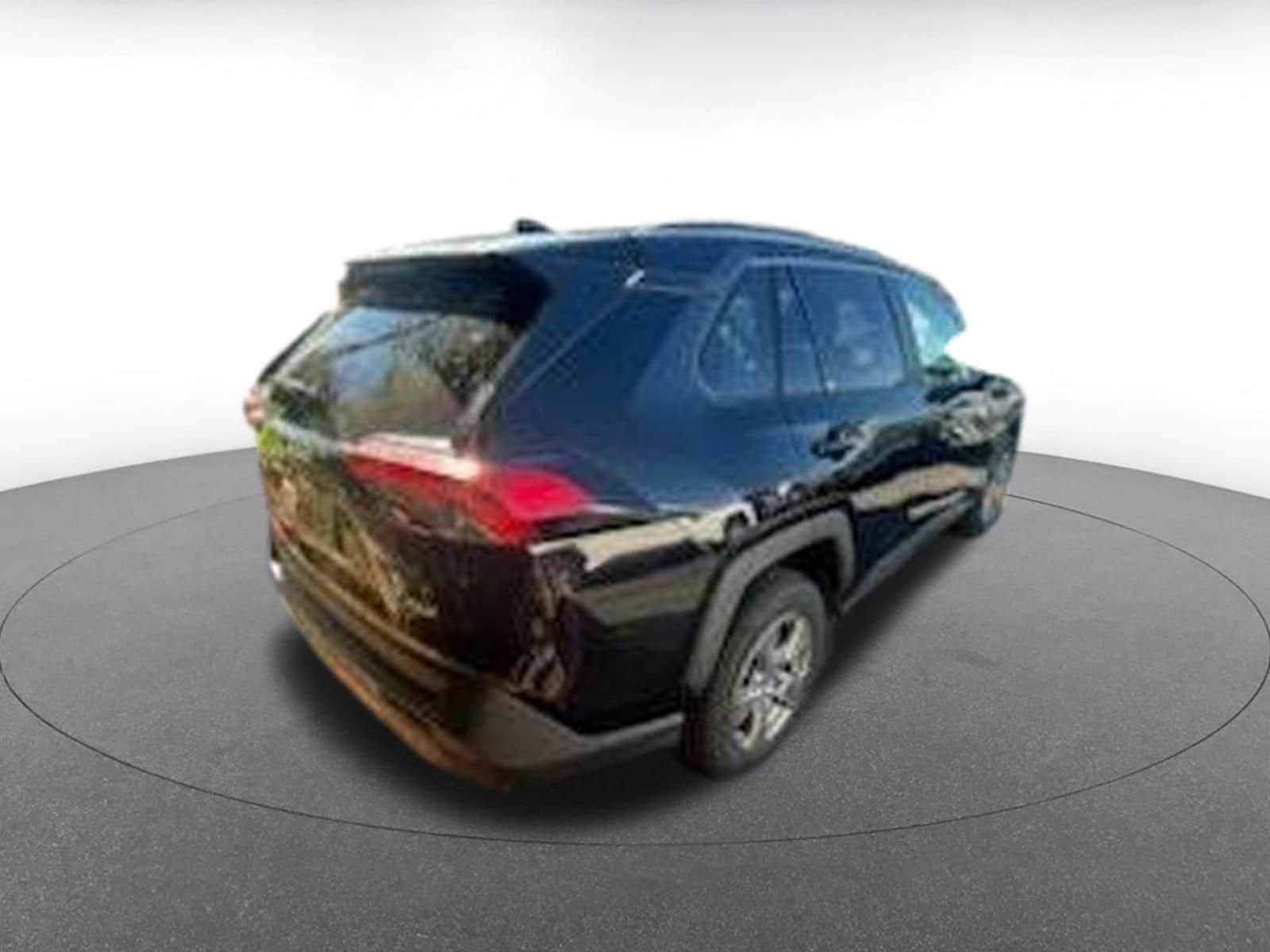 Thumbnail: 2025 Toyota RAV4 - 4