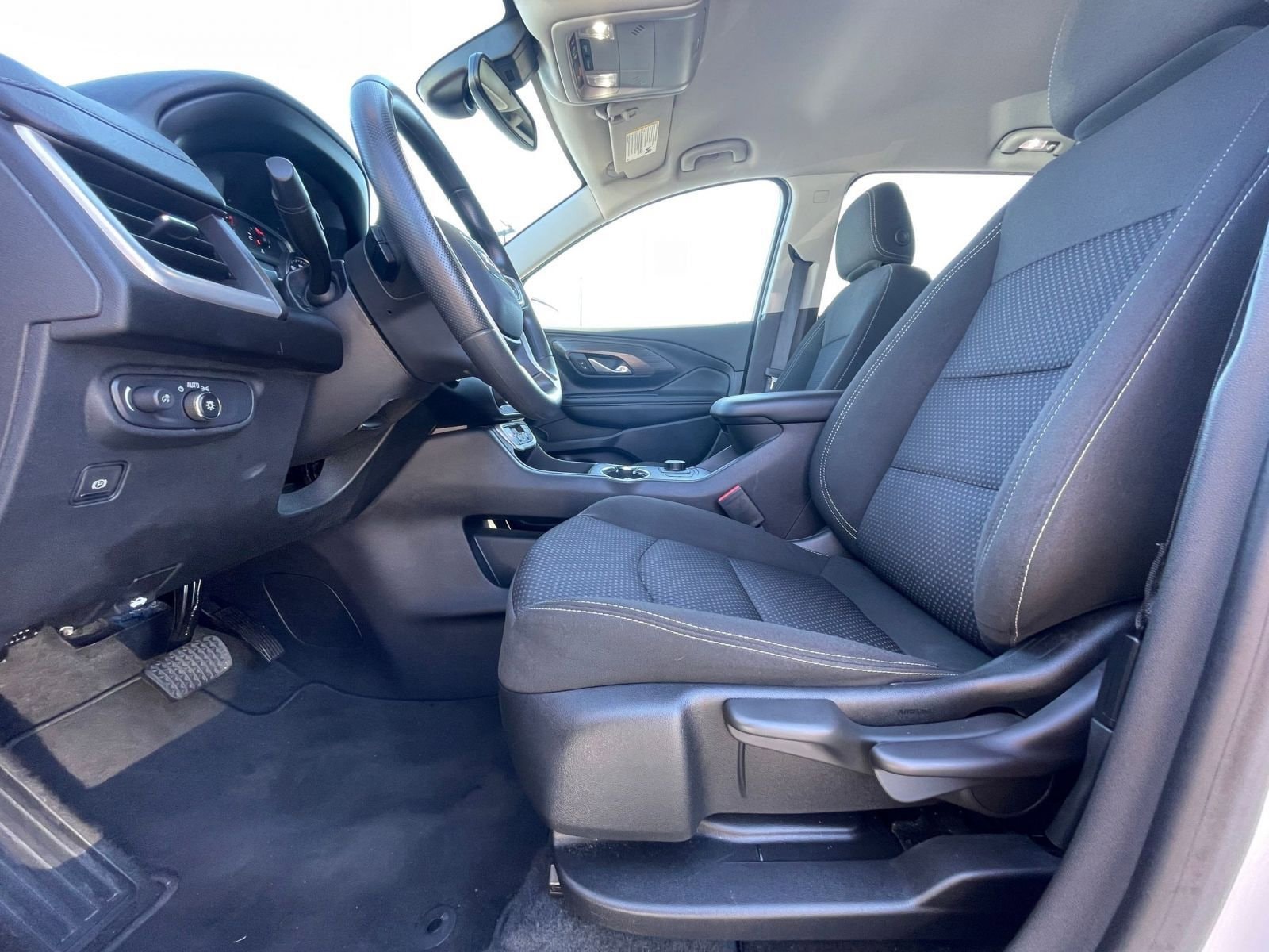 Thumbnail: 2025 Nissan Sentra - 24