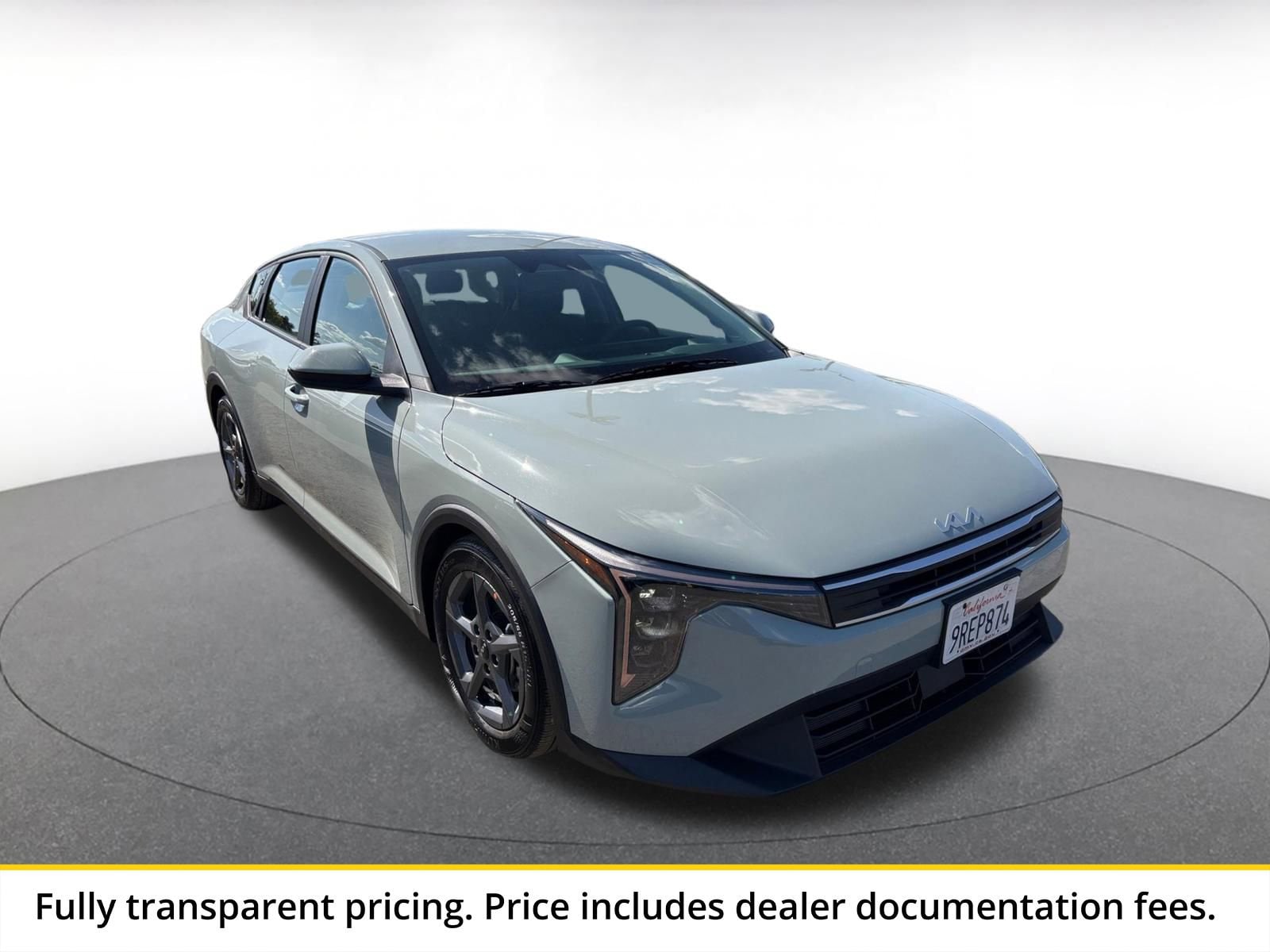 Thumbnail: 2025 Kia K4 - 1