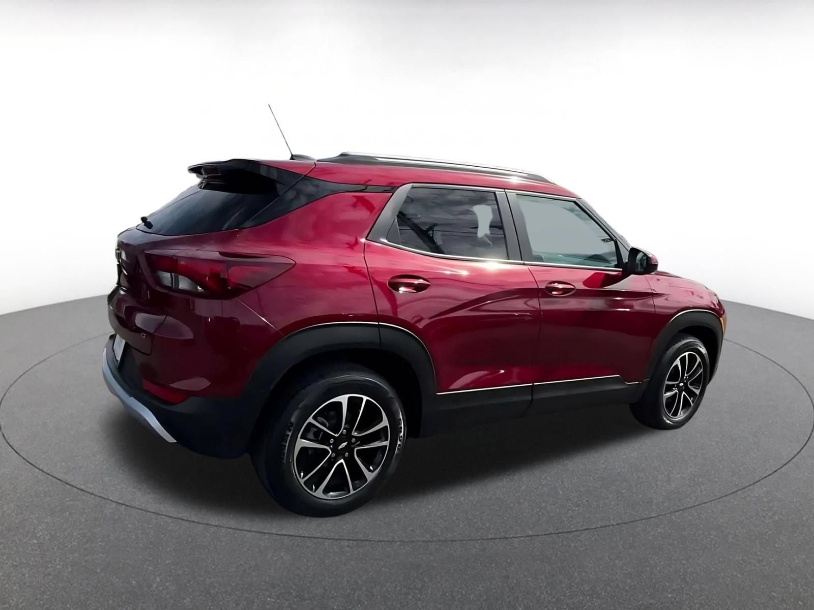 Thumbnail: 2025 Chevrolet TrailBlazer - 15