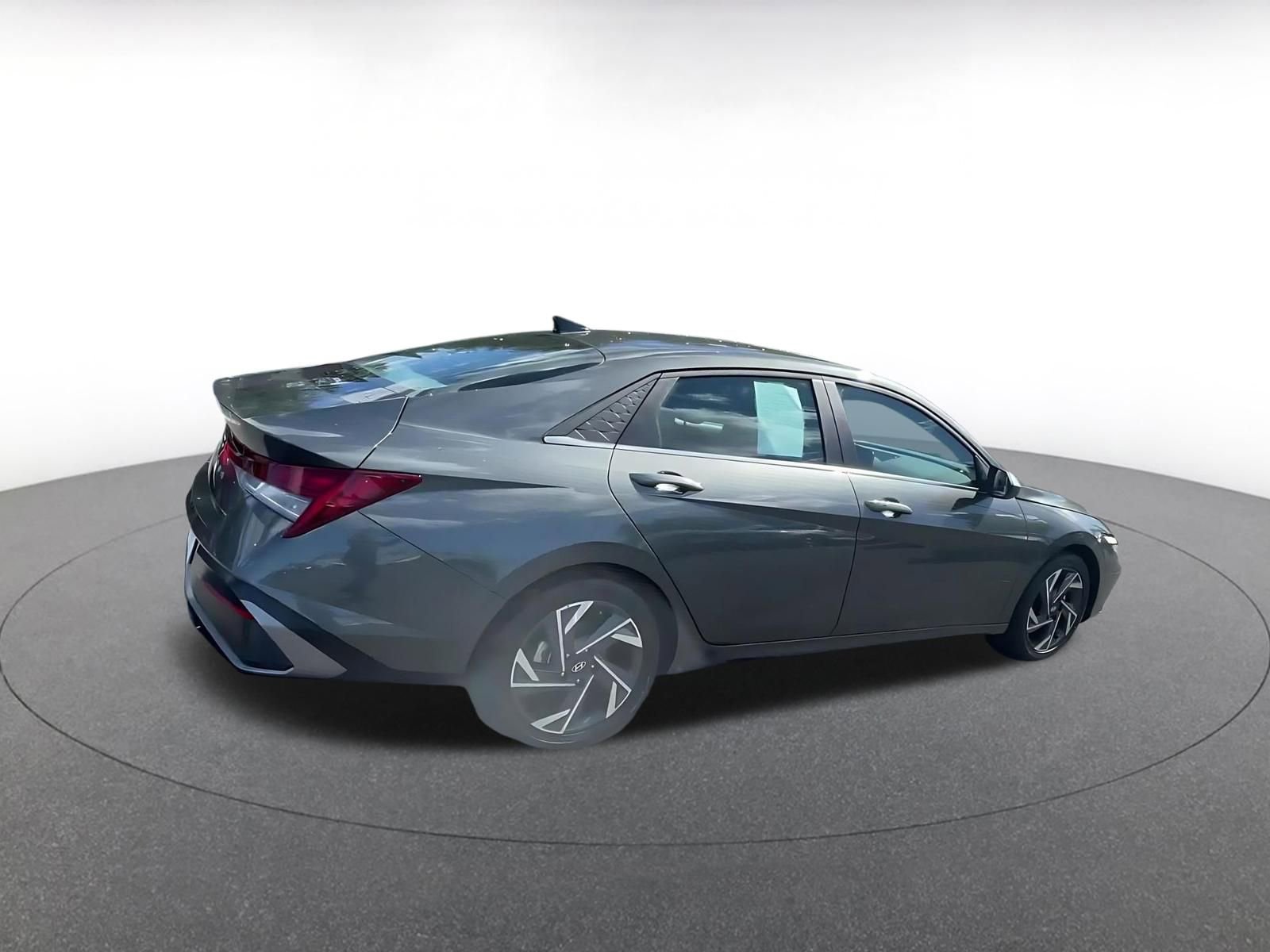 Thumbnail: 2025 Hyundai Elantra - 15