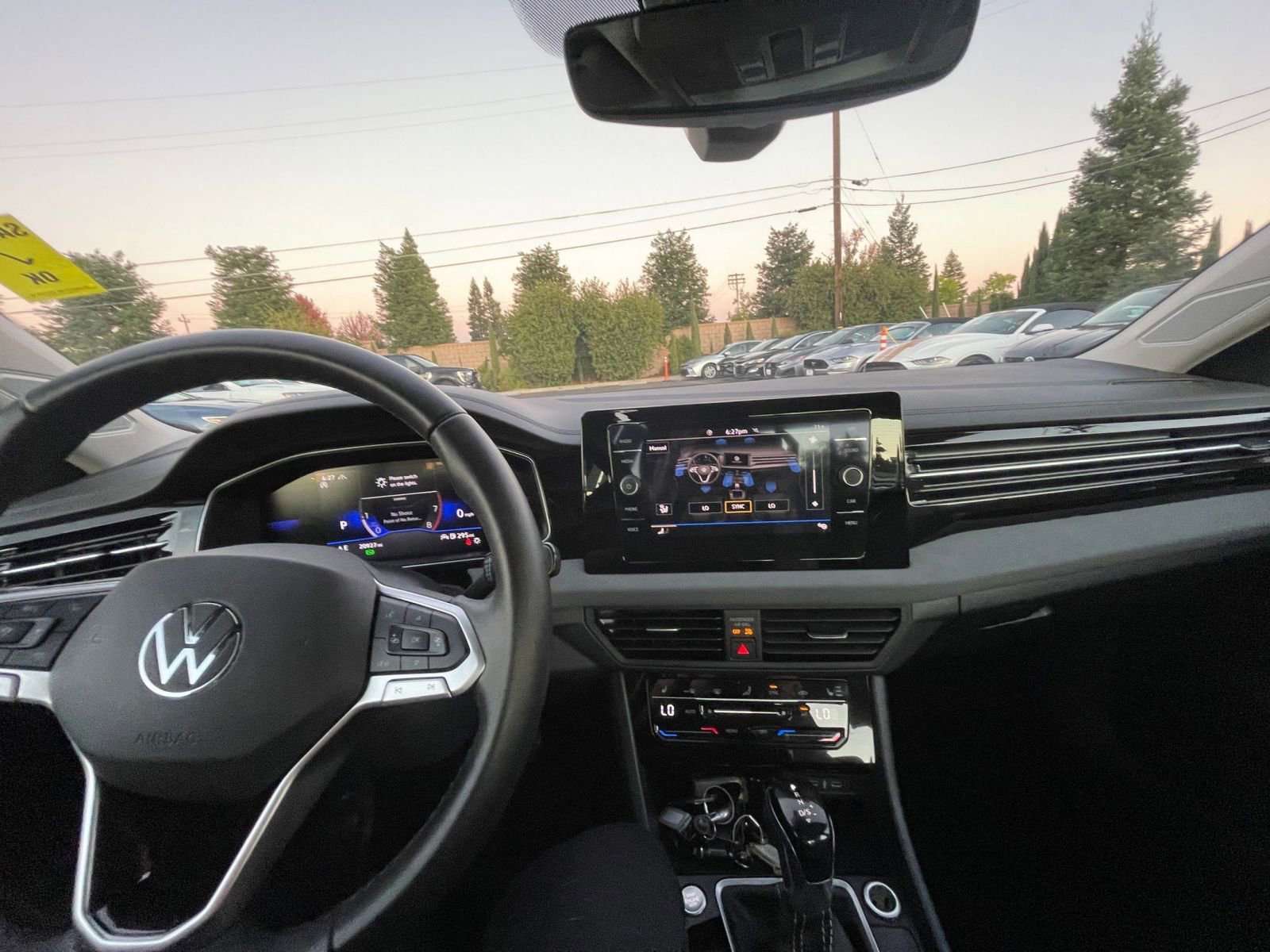 Thumbnail: 2025 Volkswagen Jetta - 28