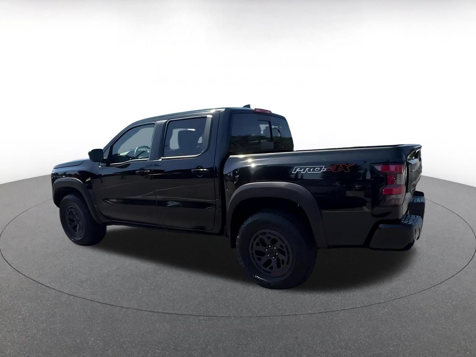 Thumbnail: 2026 Nissan Frontier - 10