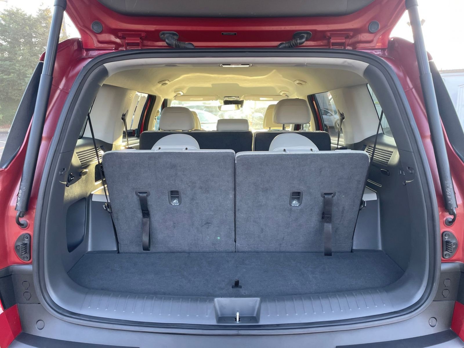 Thumbnail: 2025 Hyundai Santa Fe - 31