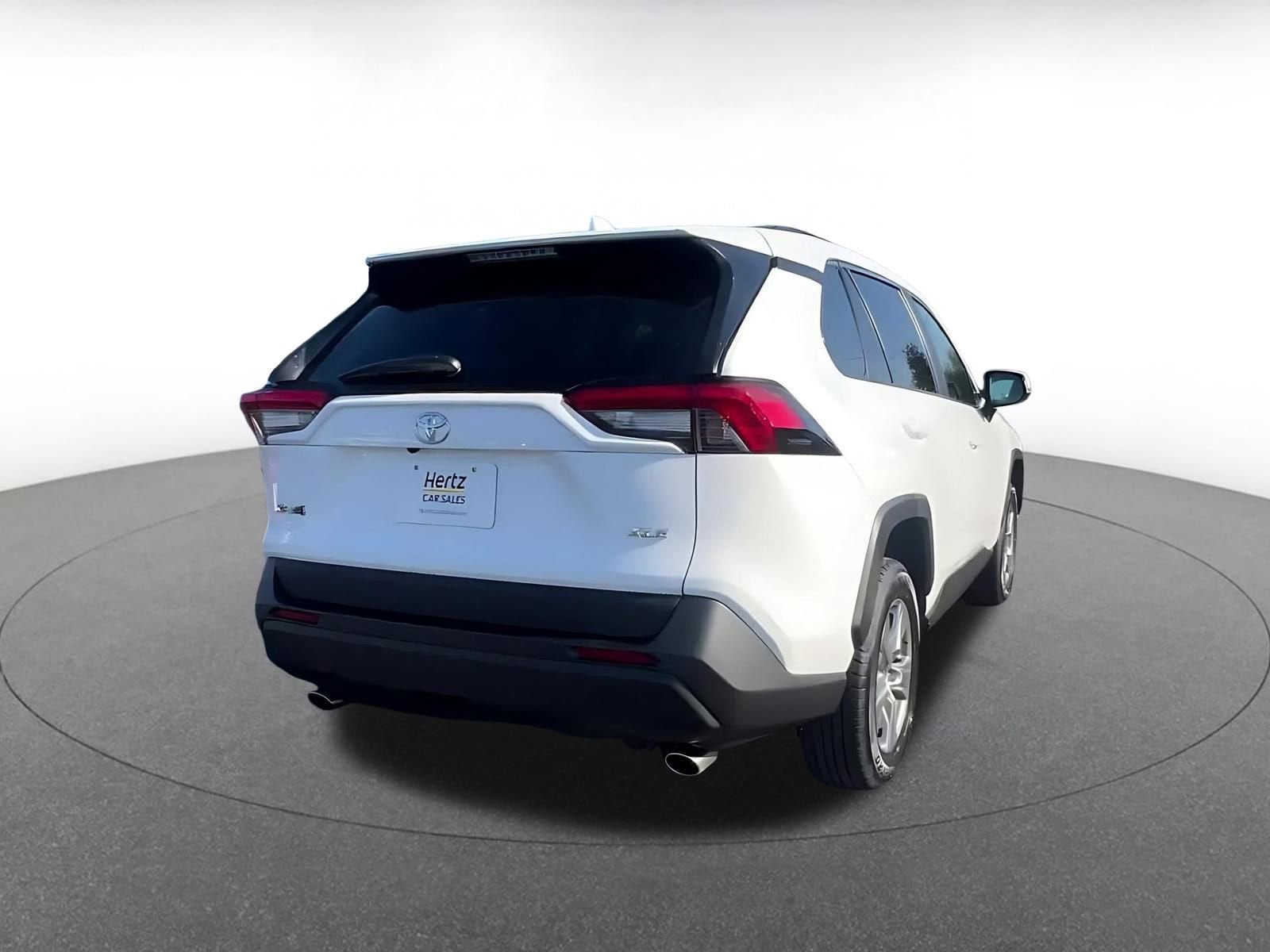 Thumbnail: 2025 Toyota RAV4 - 12