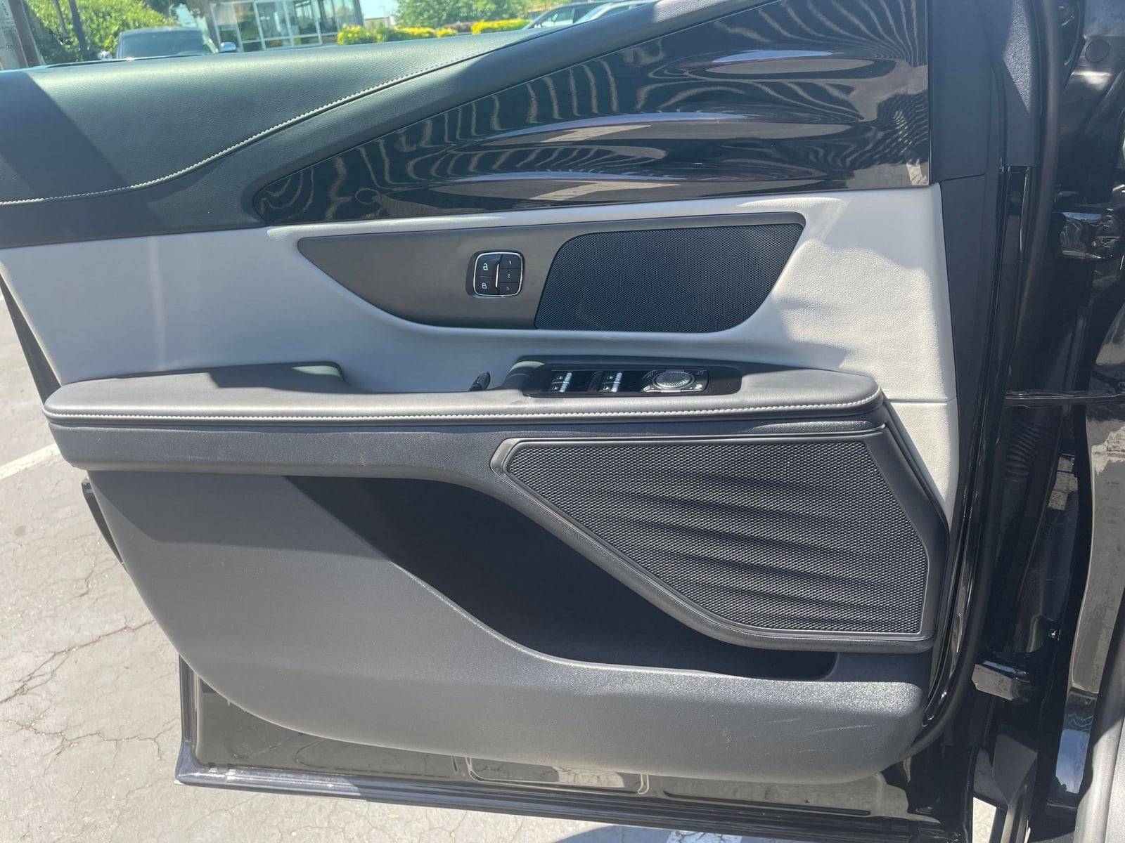 Thumbnail: 2024 Lincoln Nautilus - 23