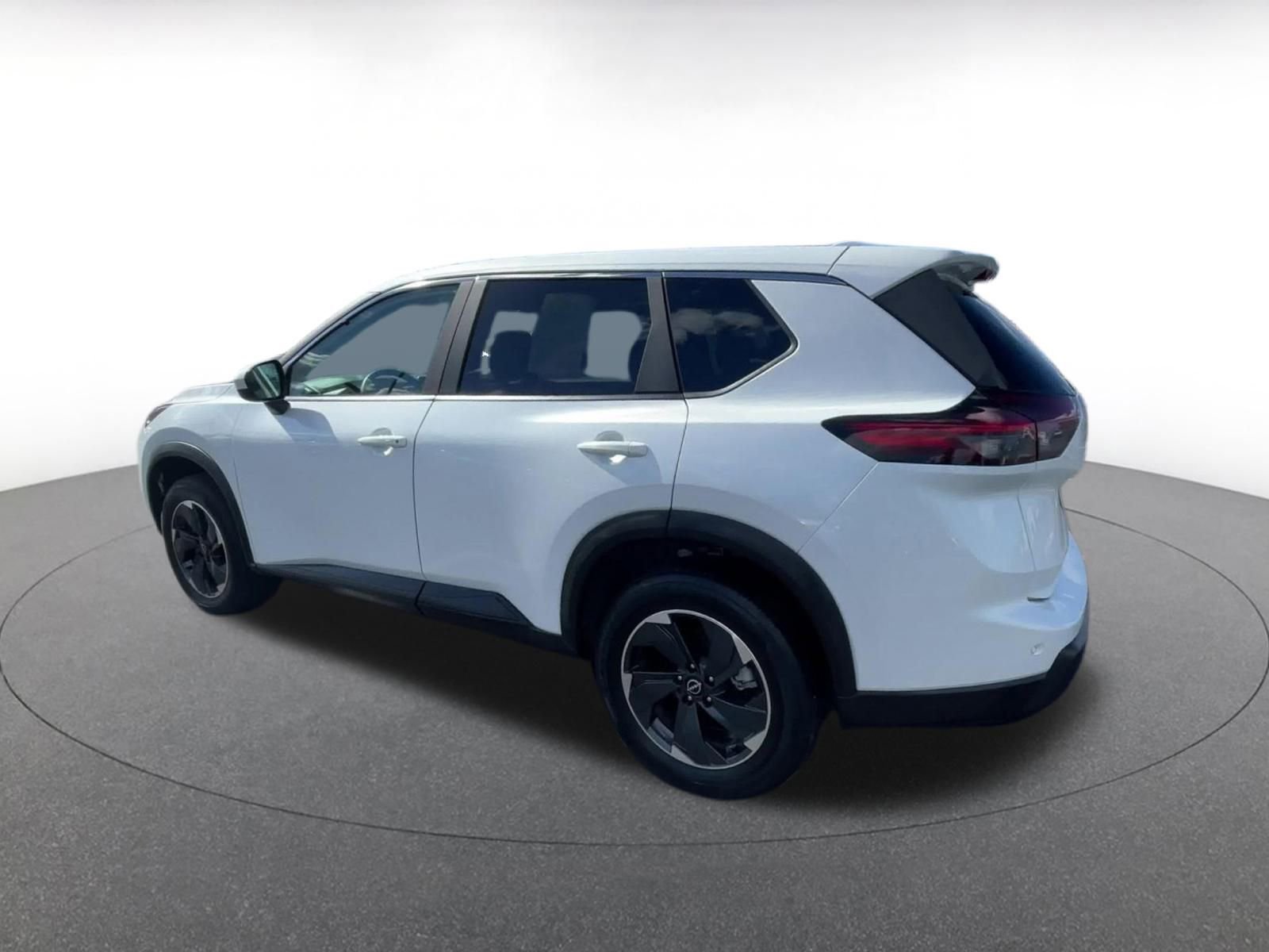 Thumbnail: 2024 Nissan Rogue - 10