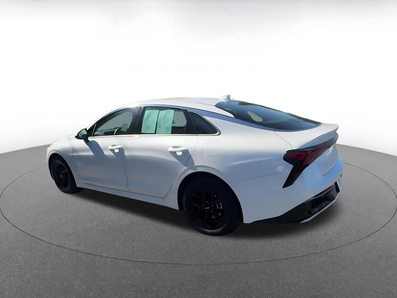 Thumbnail: 2025 Kia K5 - 9