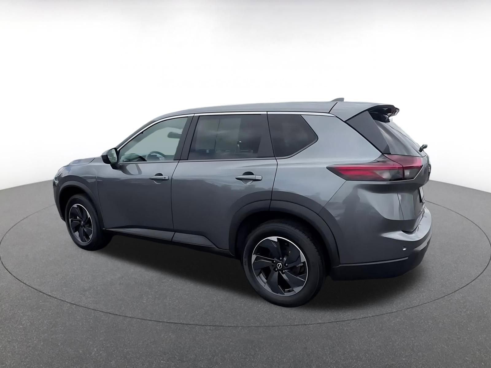 Thumbnail: 2025 Nissan Rogue - 10