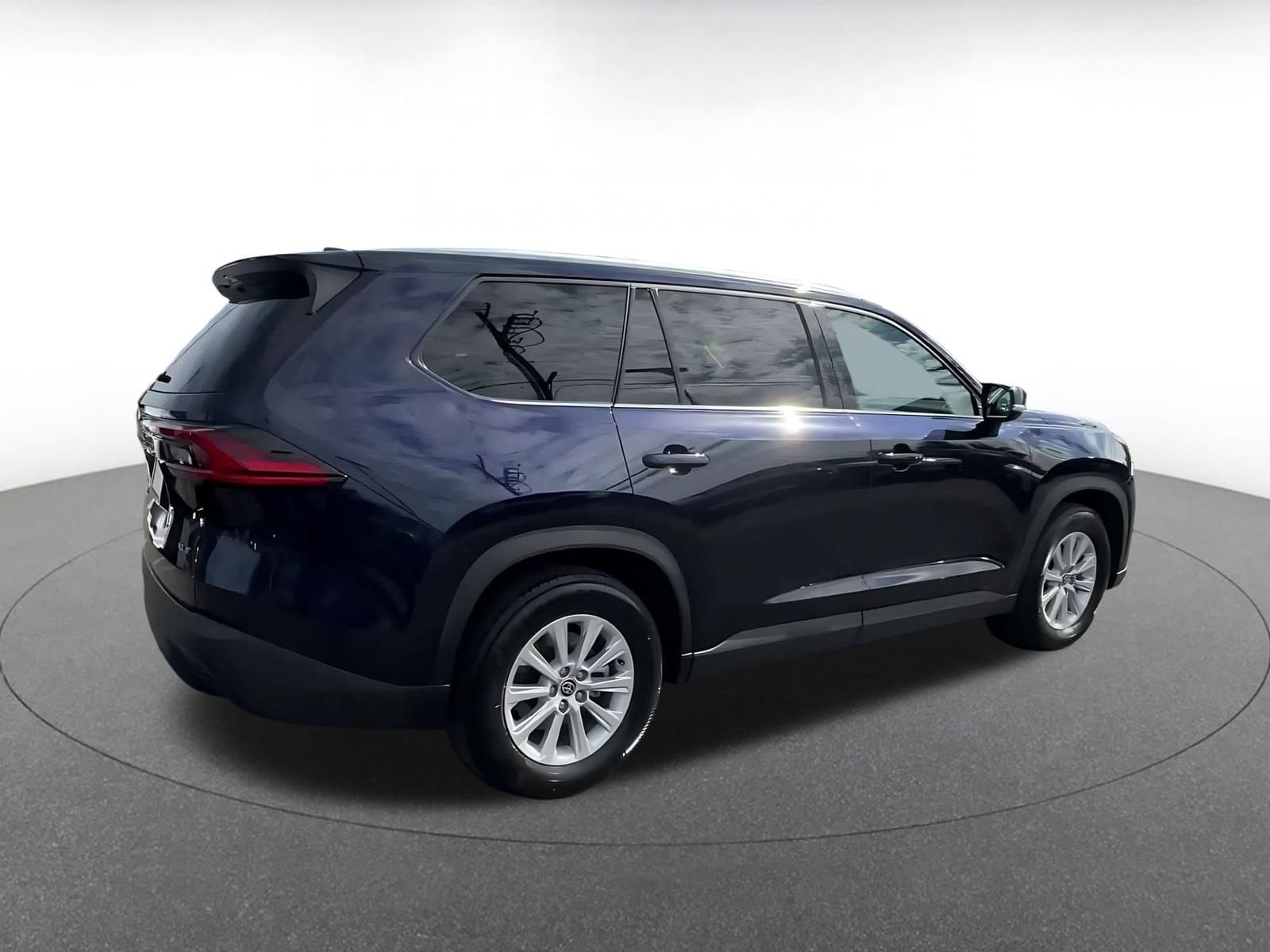 Thumbnail: 2025 Toyota Grand Highlander - 14