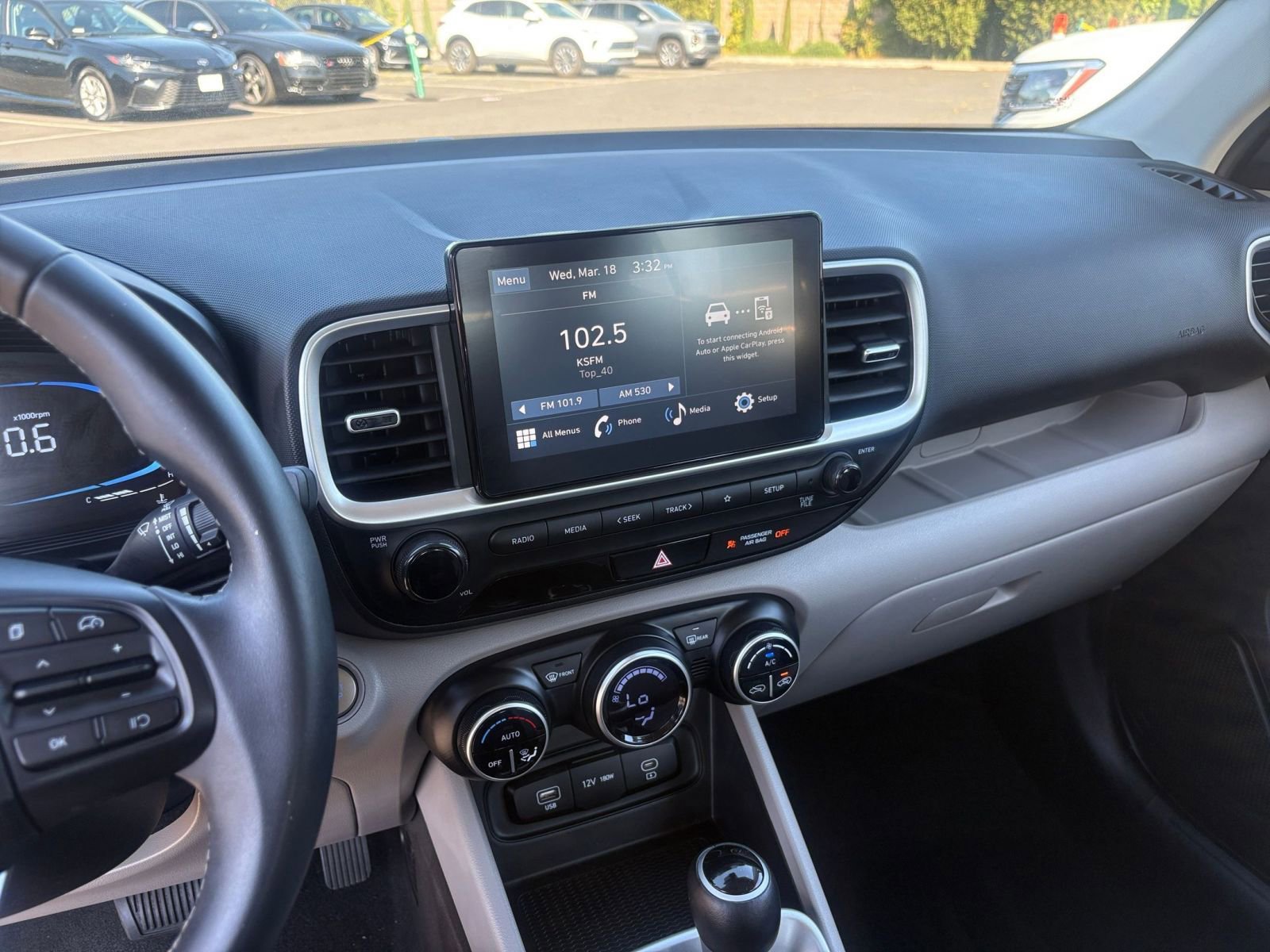 Thumbnail: 2025 Hyundai Venue - 17