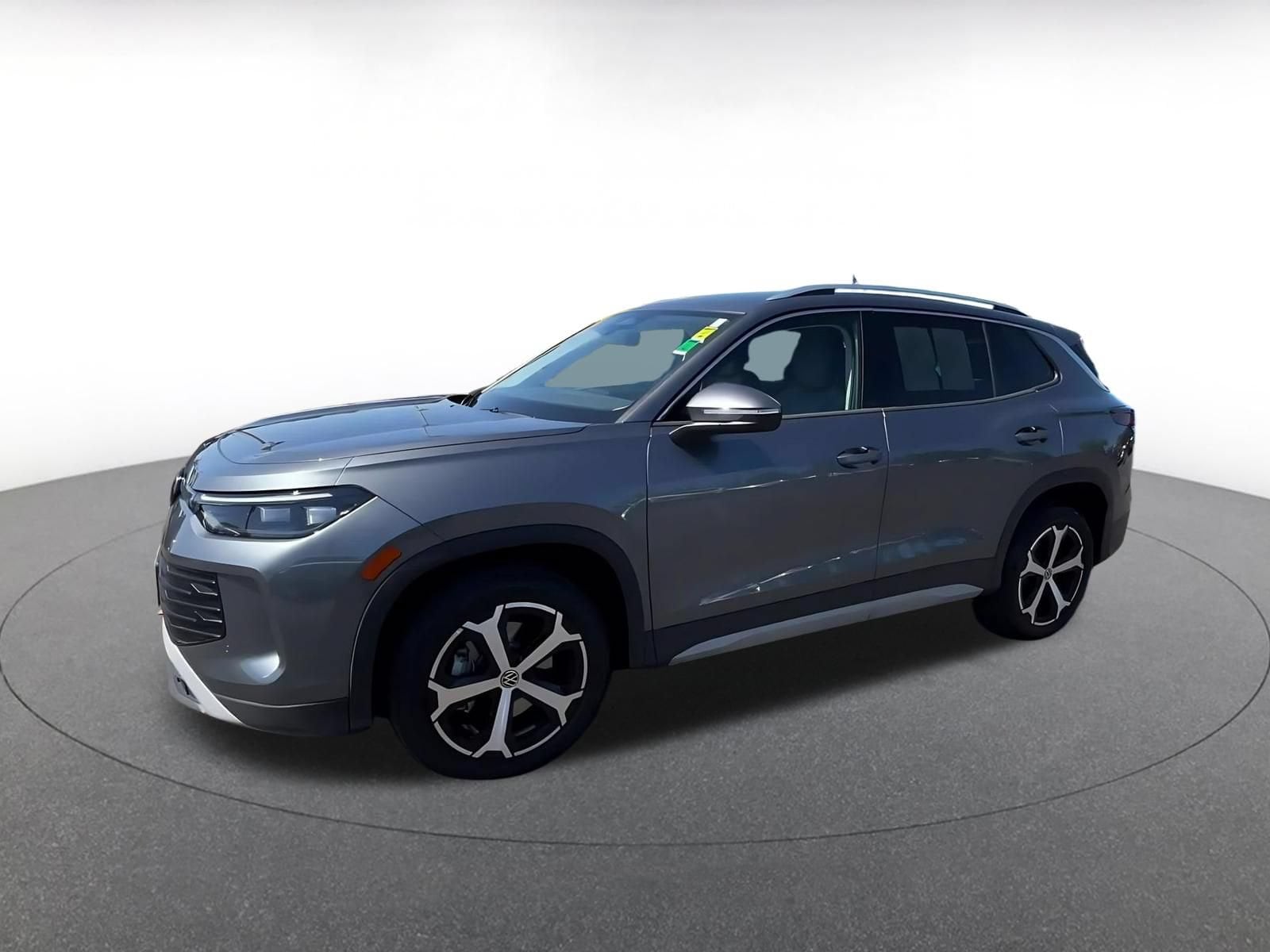 Thumbnail: 2026 Volkswagen Tiguan - 8