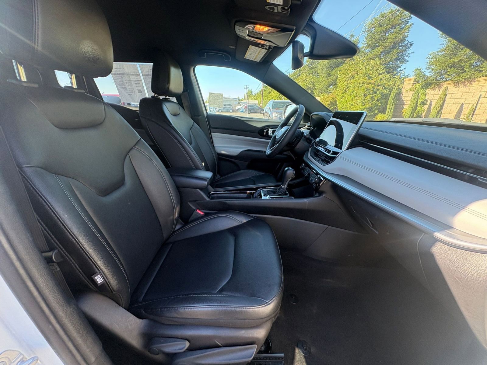 Thumbnail: 2025 Jeep Compass - 28